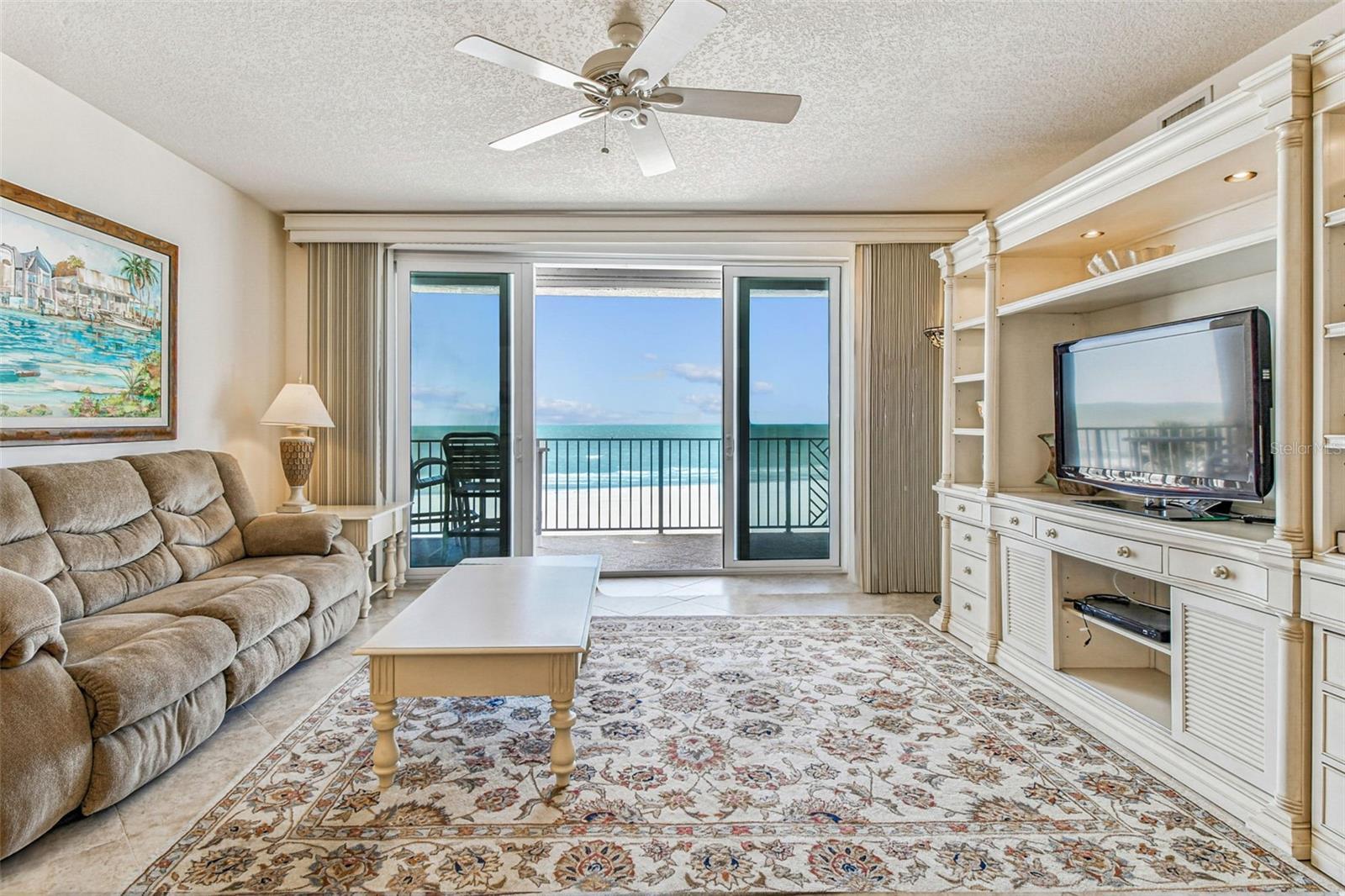 WESTVIEW GRANDE CONDO, THE - Residential