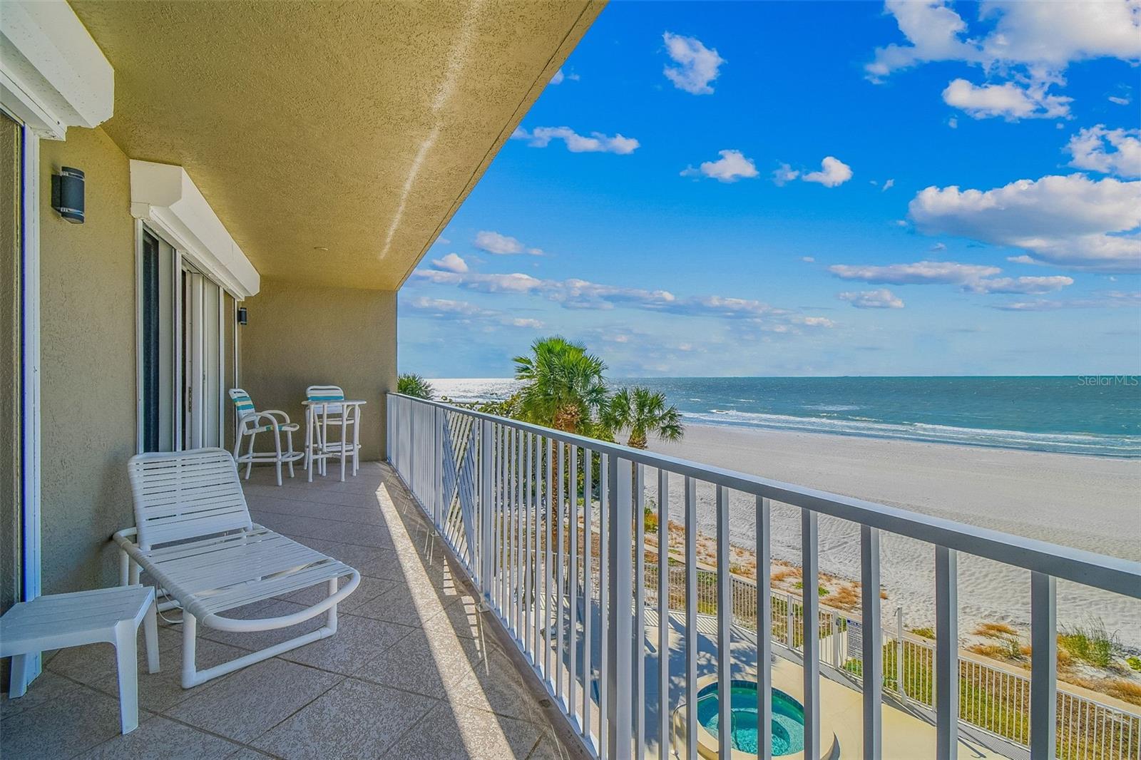 WESTVIEW GRANDE CONDO, THE - Residential