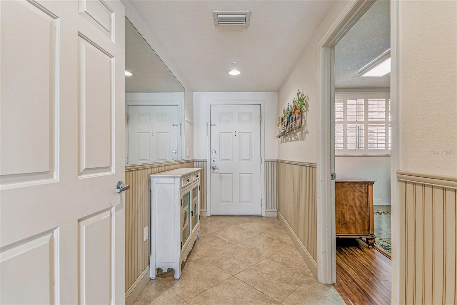 WESTVIEW GRANDE CONDO, THE - Residential