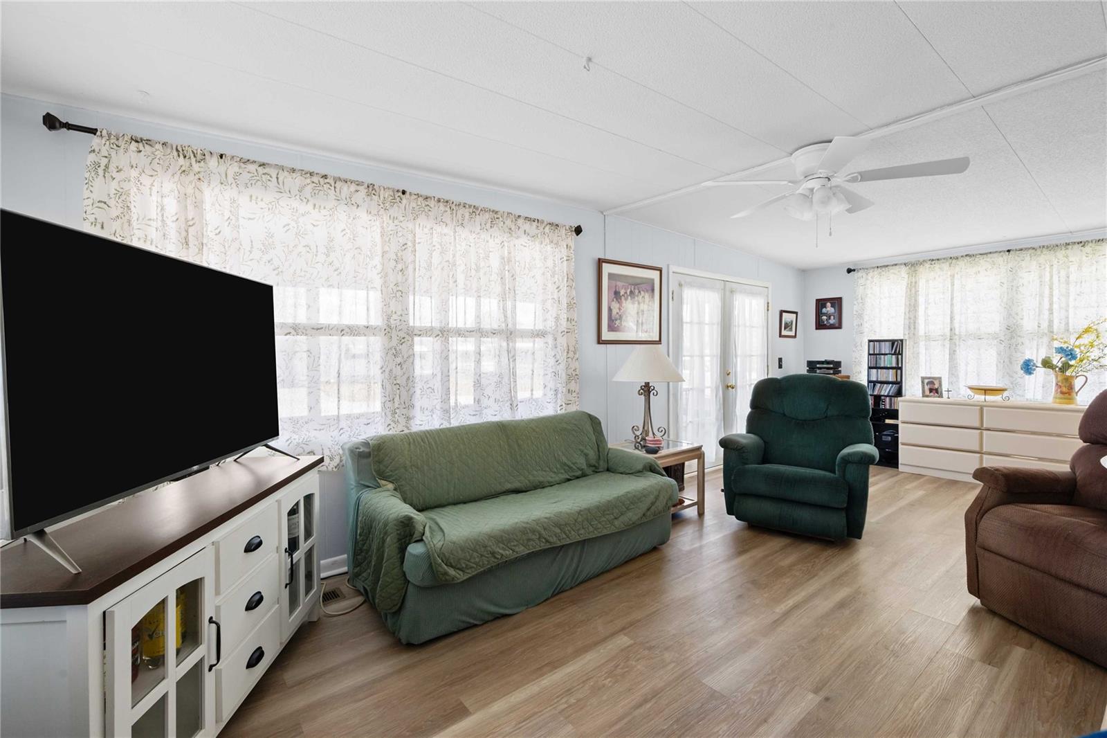 BETMAR ACRES - Residential