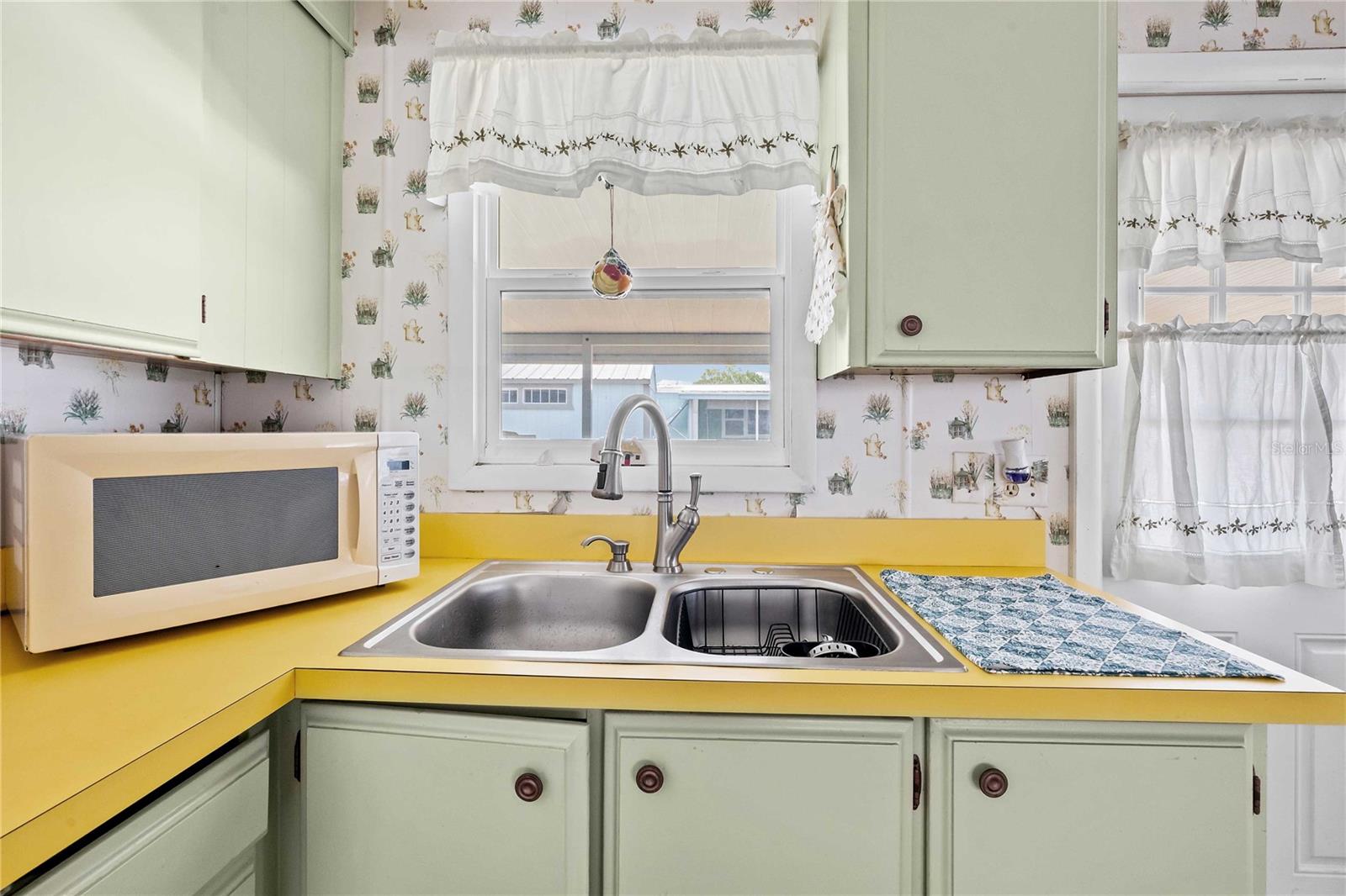 BETMAR ACRES - Residential
