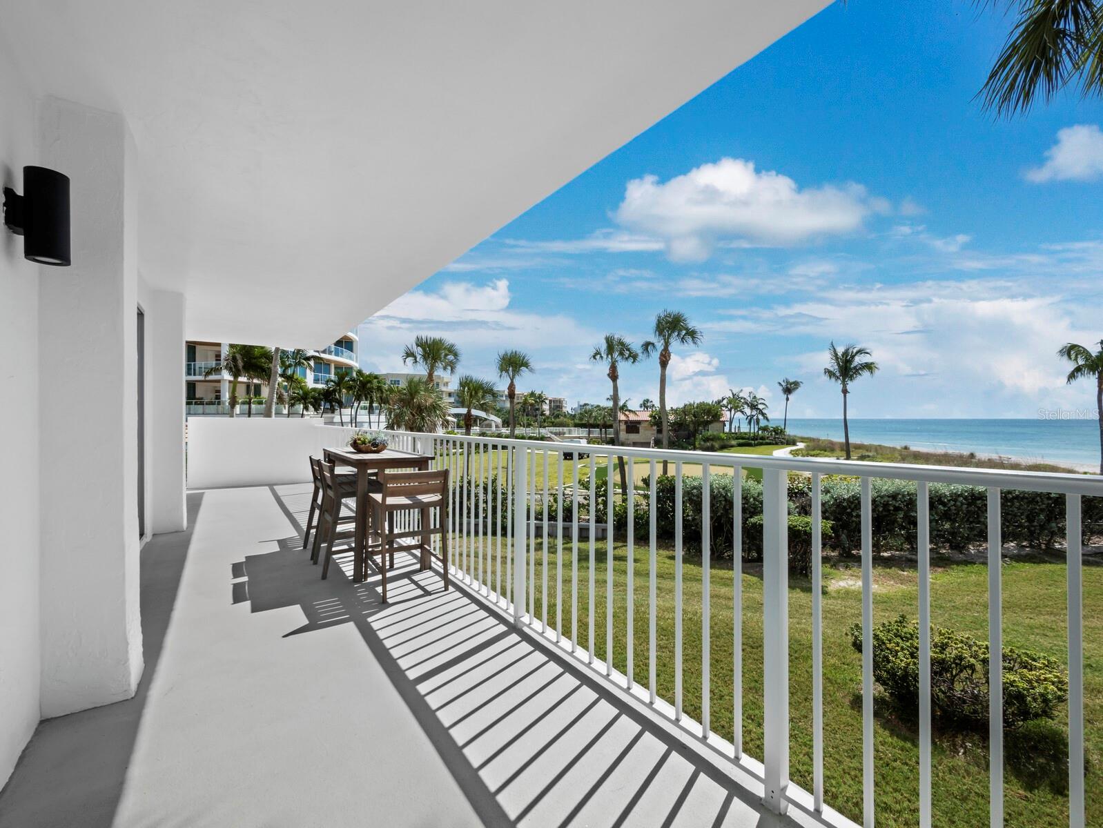 ISLANDER CLUB OF LONGBOAT - Residential
