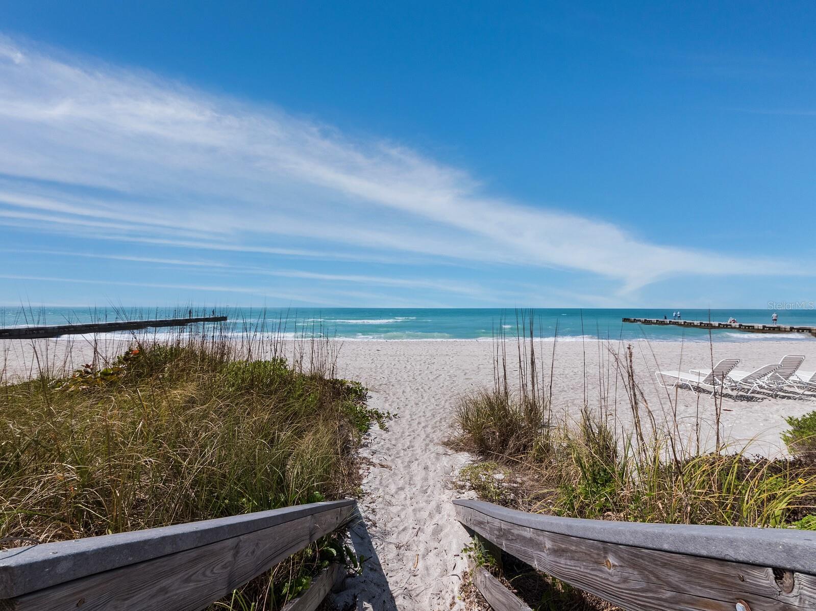 ISLANDER CLUB OF LONGBOAT - Residential