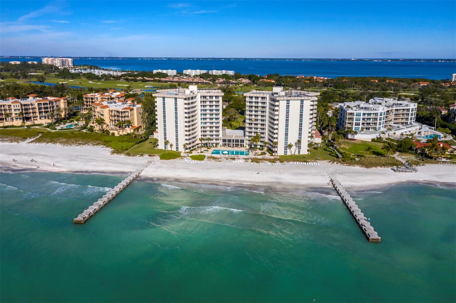 ISLANDER CLUB OF LONGBOAT - Residential