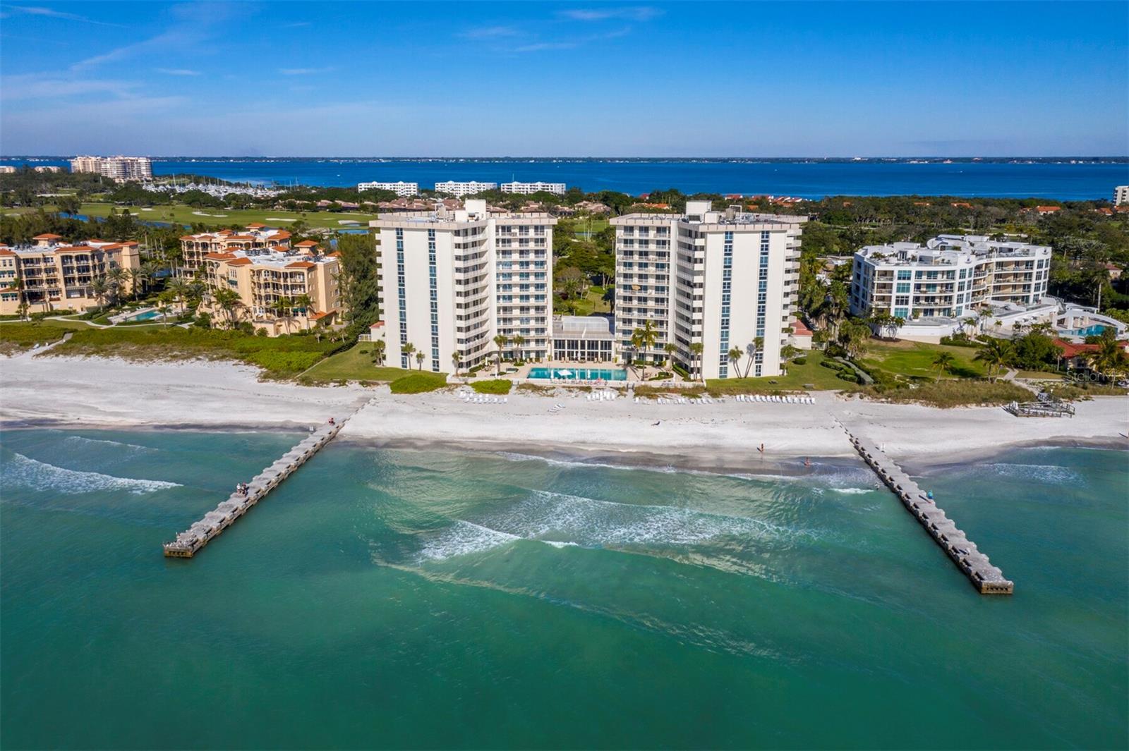 ISLANDER CLUB OF LONGBOAT - Residential