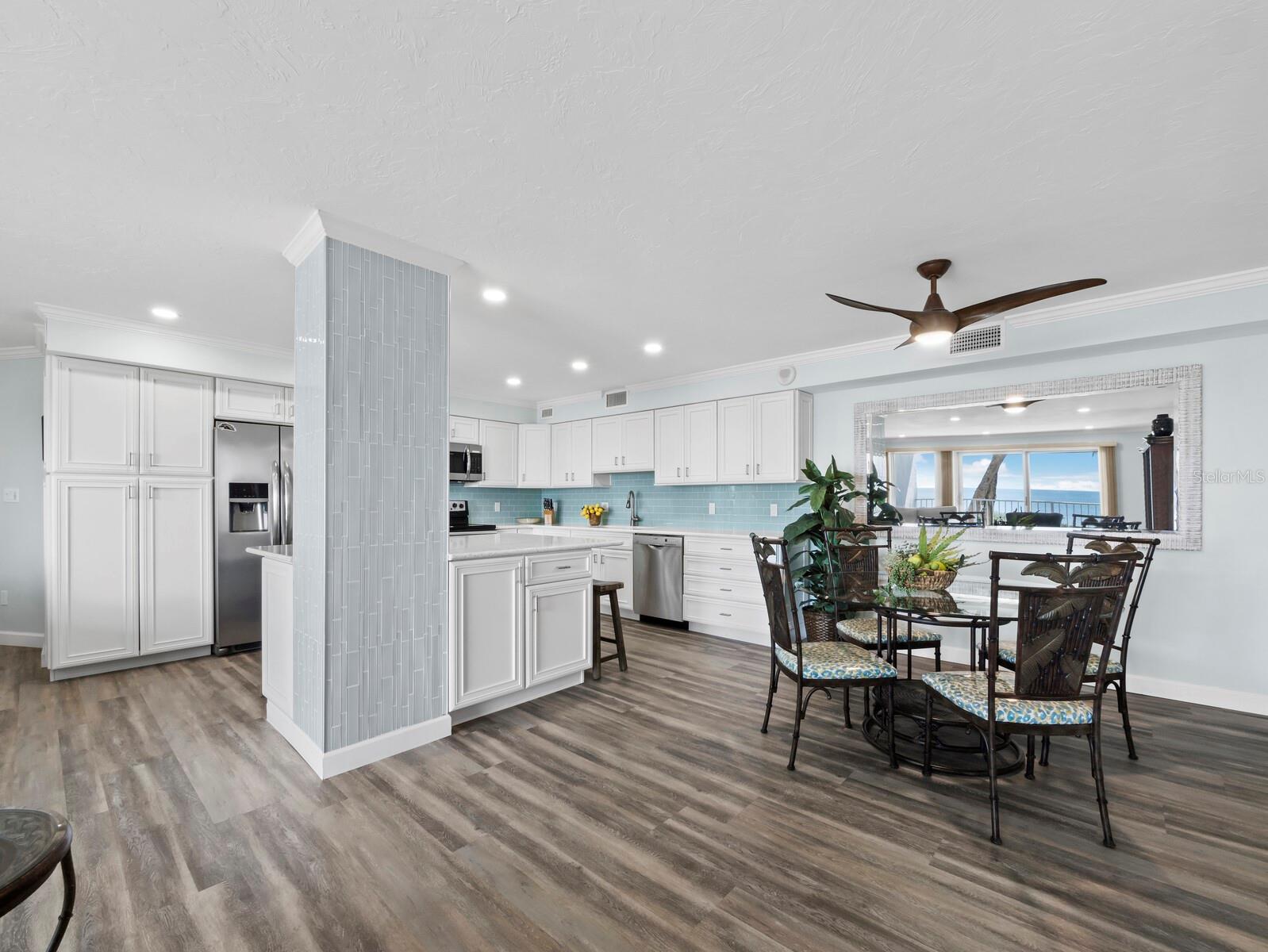 ISLANDER CLUB OF LONGBOAT - Residential