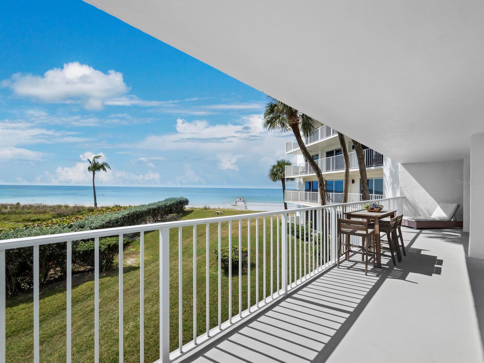 ISLANDER CLUB OF LONGBOAT - Residential