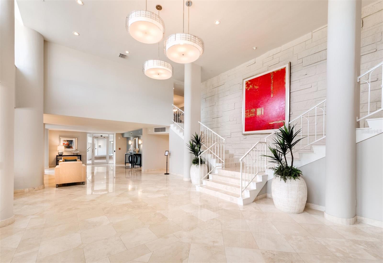 ISLANDER CLUB OF LONGBOAT - Residential