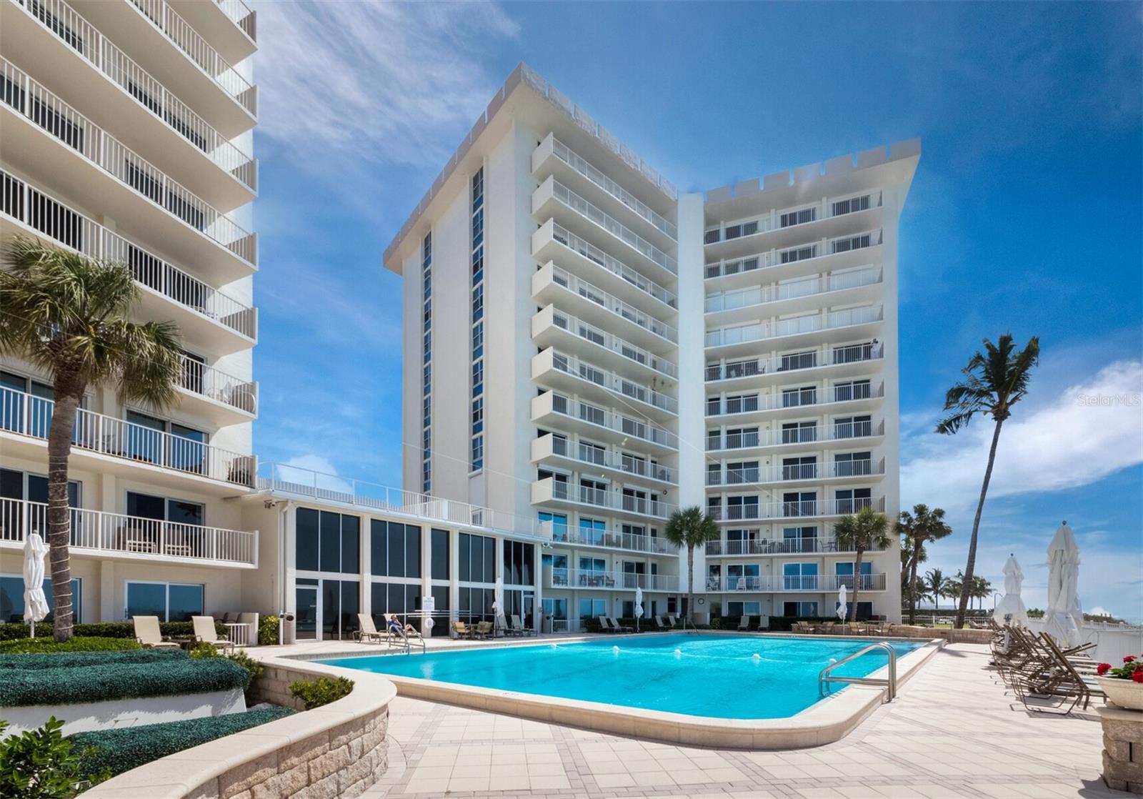 ISLANDER CLUB OF LONGBOAT - Residential