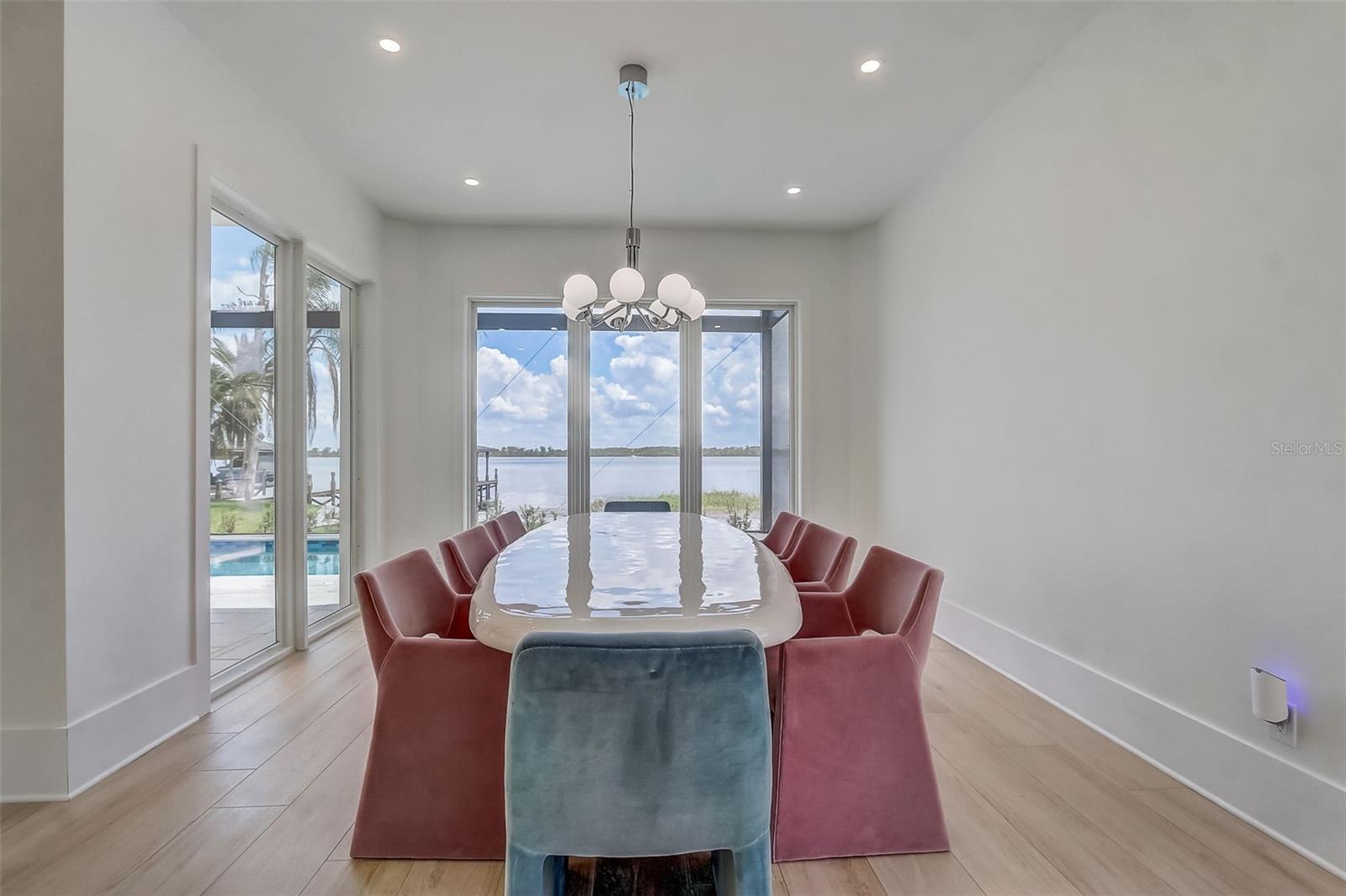 CYPRESS SHORES FIRST ADD - Residential