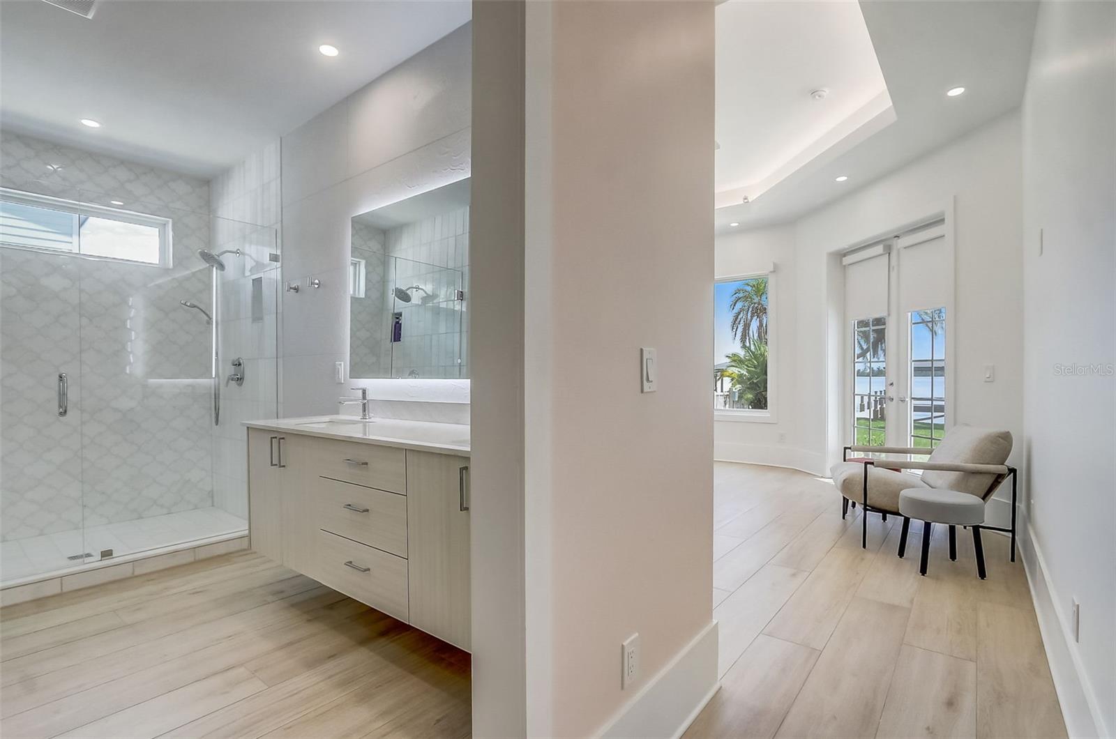CYPRESS SHORES FIRST ADD - Residential