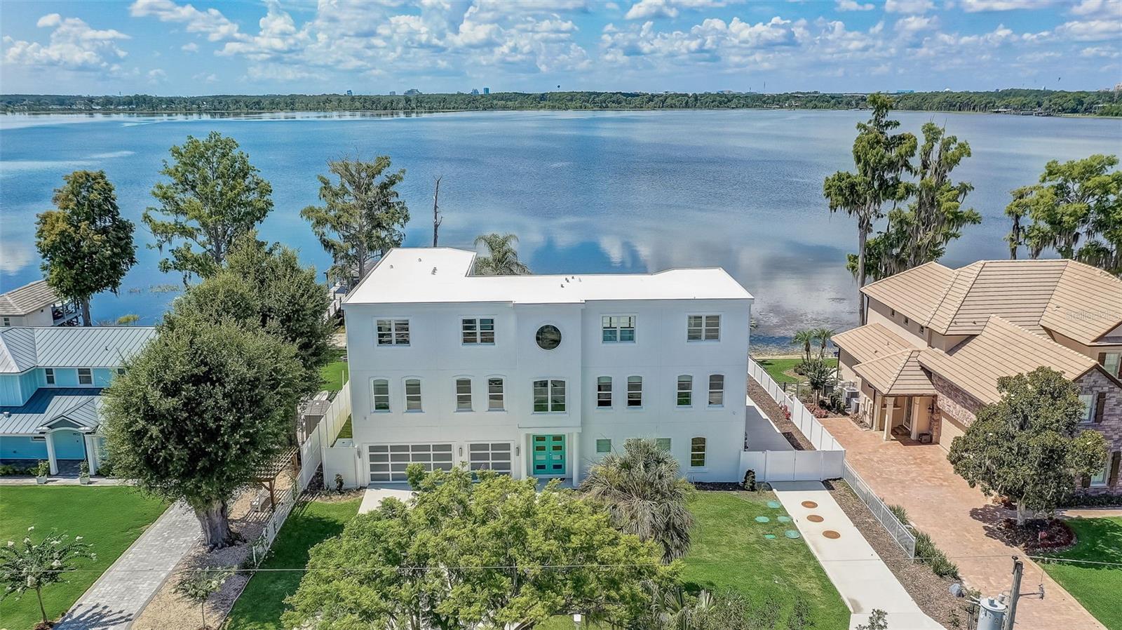 CYPRESS SHORES FIRST ADD - Residential