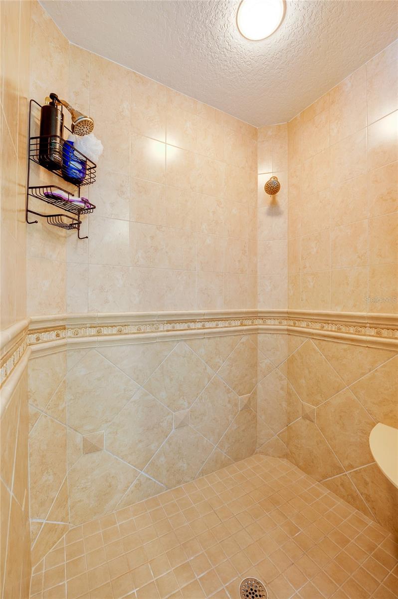 CAPTIVA CONDO - Residential