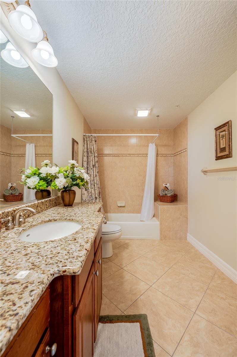 CAPTIVA CONDO - Residential