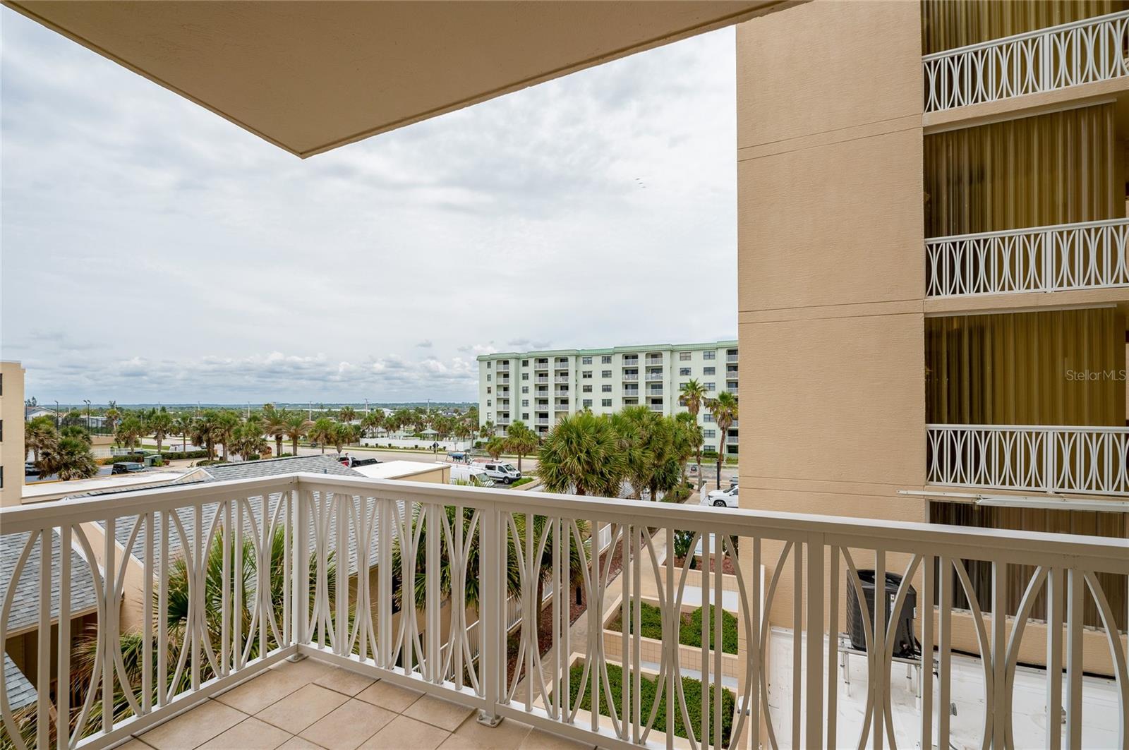 CAPTIVA CONDO - Residential