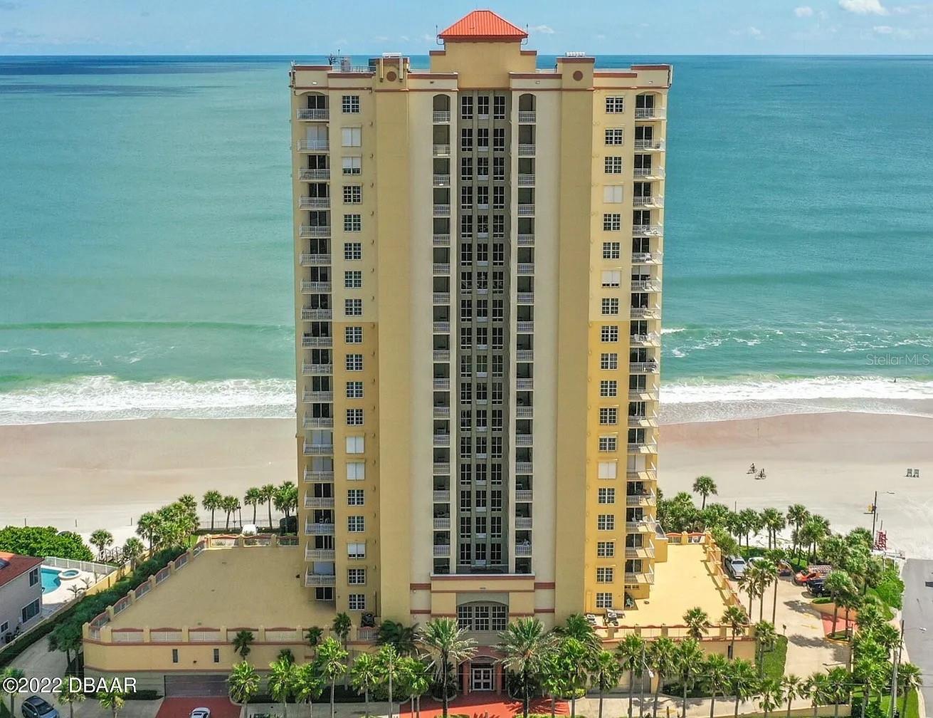 ENVIABLY LOCATED ON THE SOUGHT-AFTER SOUTH SIDE, THIS STUNNING CONTEMPORARY CONDOMINIUM HOME OFFERS A GRAND SPLIT BEDROOM FLOOR PLAN AND MULTIPLE BALCONIES. EXQUISITELY DESIGNED INTERIOR FEATURES AN OPEN CONCEPT GREAT ROOM AND EPICUREAN KITCHEN FIT FOR THE AVID CHEF WITH A BREAKFAST ROOM THAT DISPLAYS BEAUTIFUL OCEAN VIEWS. THE LIVING ROOM OVERLOOKS THE OCEANFRONT AND COASTLINE WHERE THE LARGE COVERED BALCONY IS A BEACH LOVER'S DREAM. ULTIMATE RELAXATION AWAITS IN THE OCEANFRONT PRIMARY SUITE ADJOINED BY A GORGEOUS, OVERSIZED SPA BATH AND WALK-IN CLOSET WITH BUILT-INS. OWNERSHIP GIVES RESIDENTS ACCESS TO WORLD-CLASS AMENITIES INCLUDING A THEATRE ROOM, 2 FITNESS CENTERS, A SOCIAL ROOM AND GAME ROOMS. THE DOUBLE HEIGHT LOBBY, SECURED PARKING AND STORAGE COMPLETE THIS LUXURY OFFERING. ;Water: City