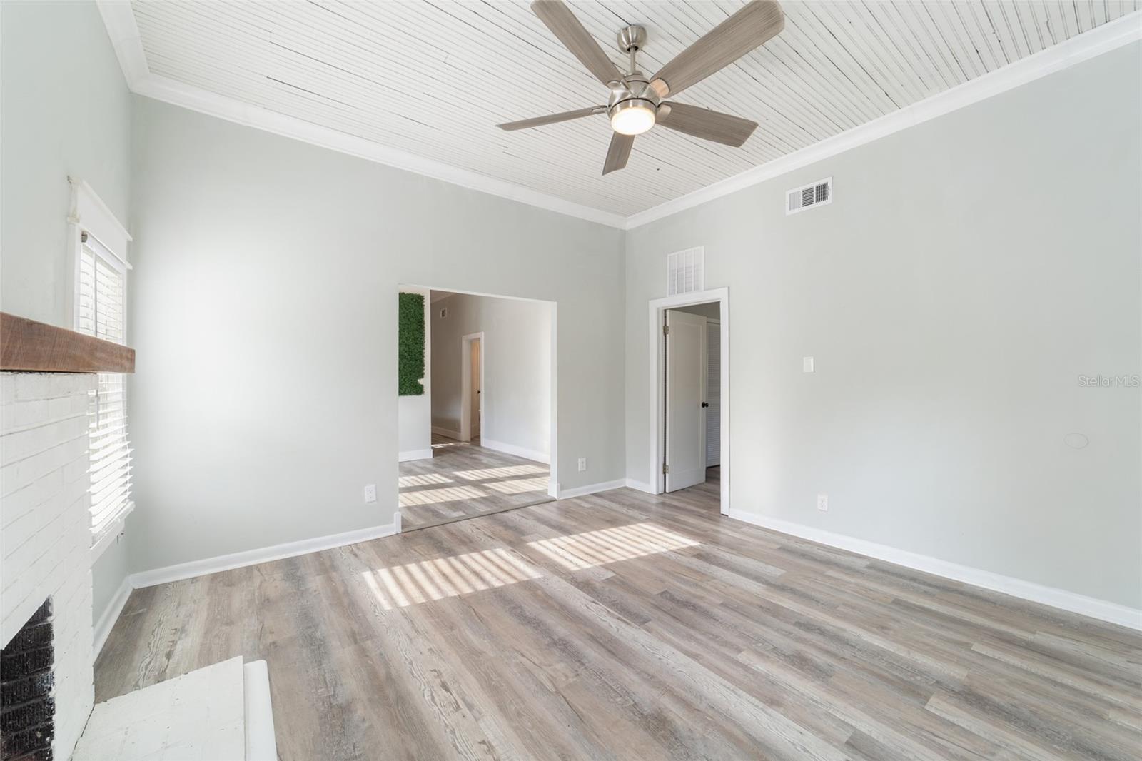 TOWN/DUNNELLON - Commercial Sale