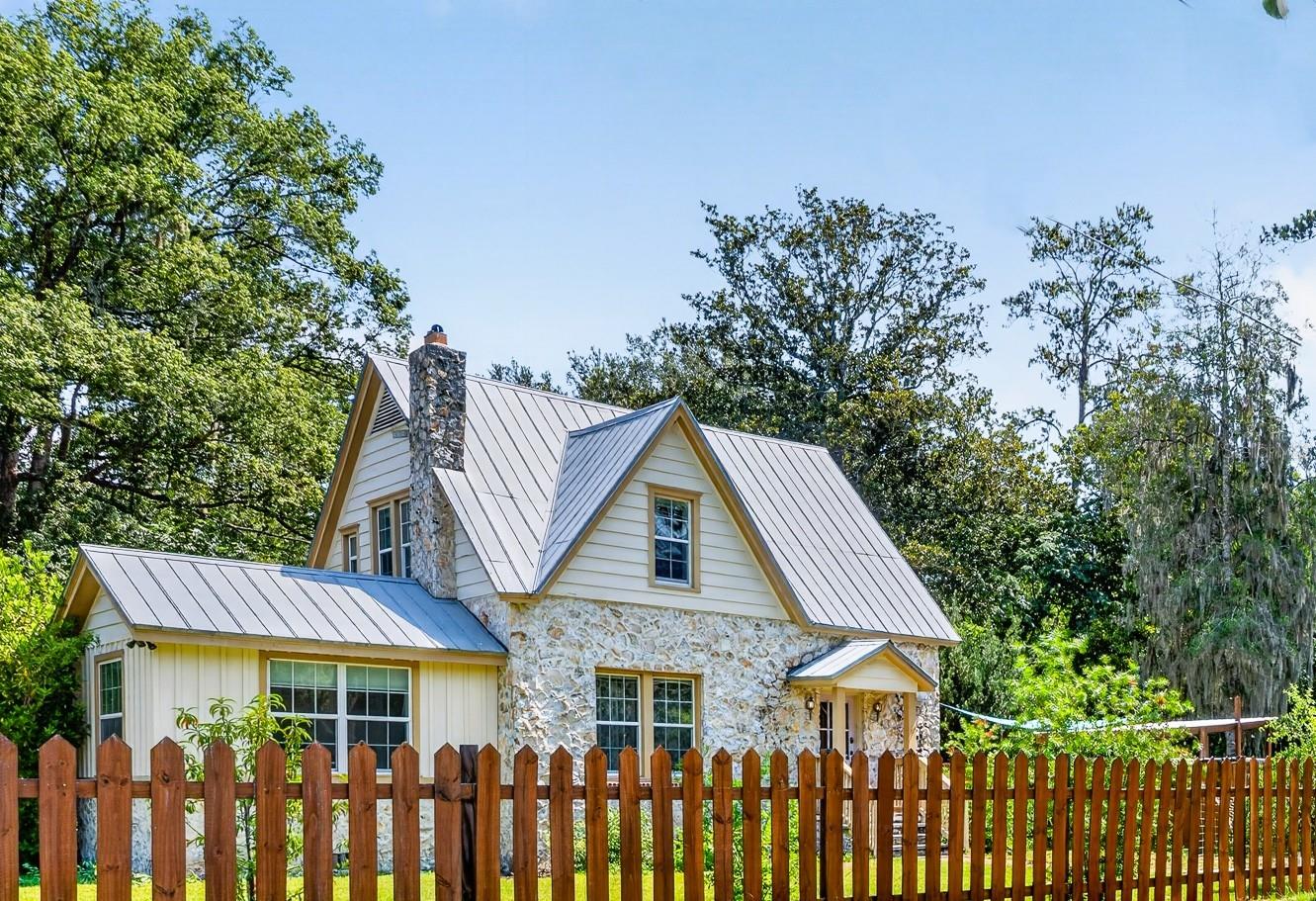 ILEX PARK - Residential