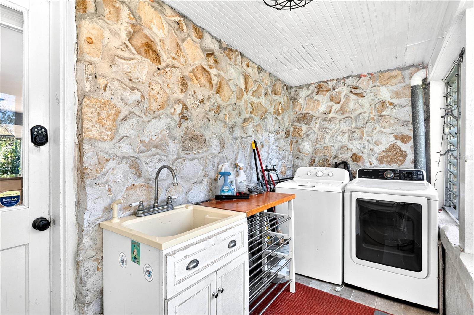 ILEX PARK - Residential