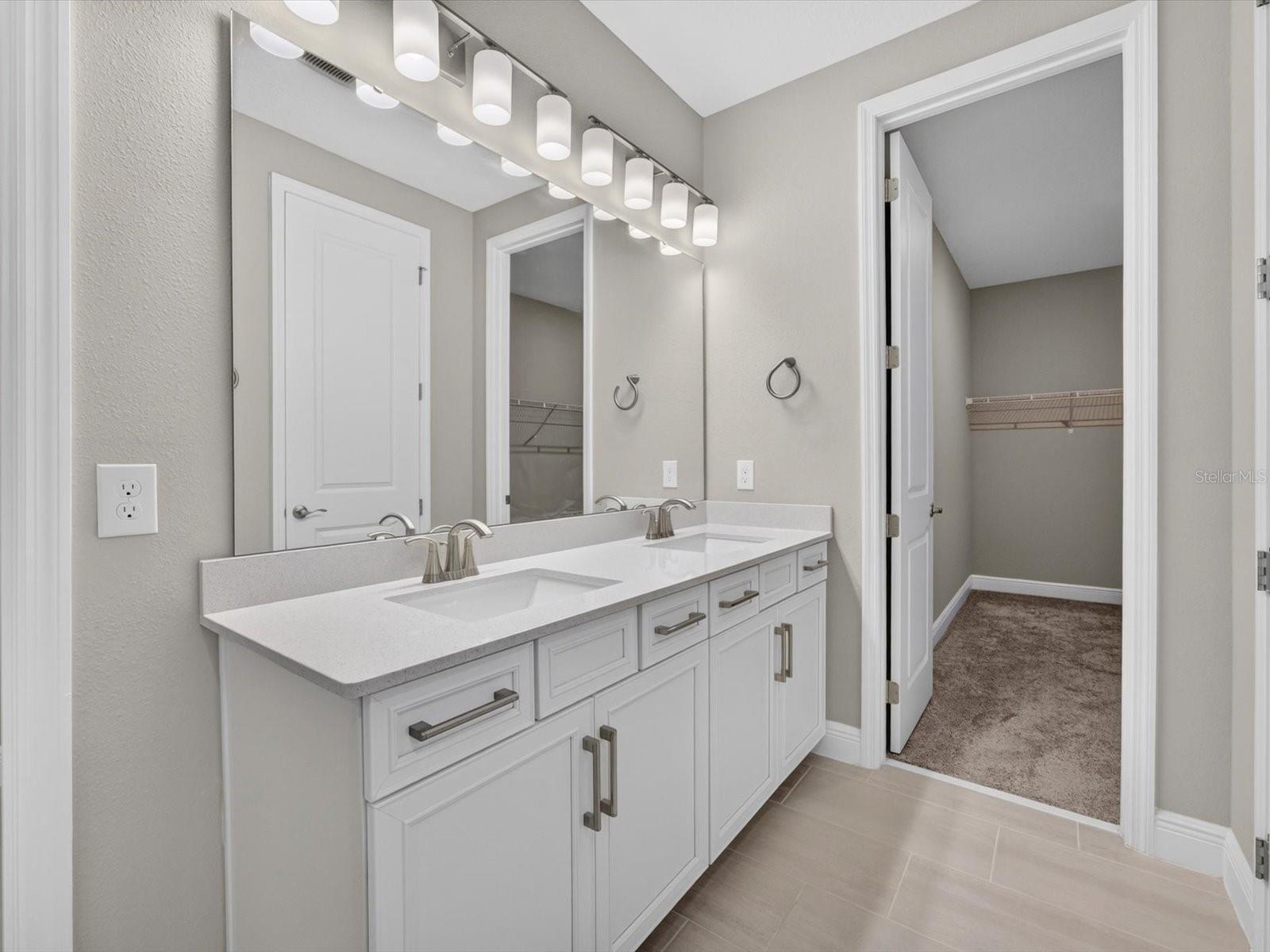 VILLAGES/MINNEOLA HILLS PH 1B - Residential