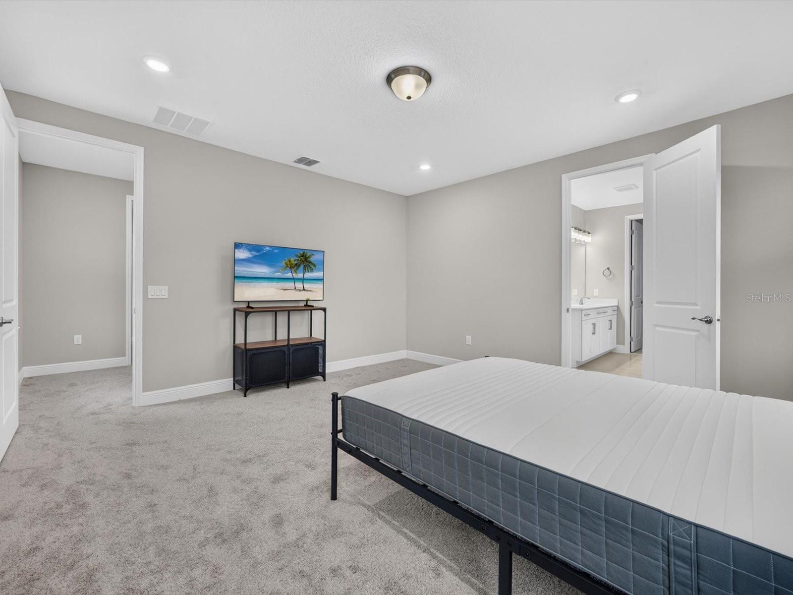 VILLAGES/MINNEOLA HILLS PH 1B - Residential
