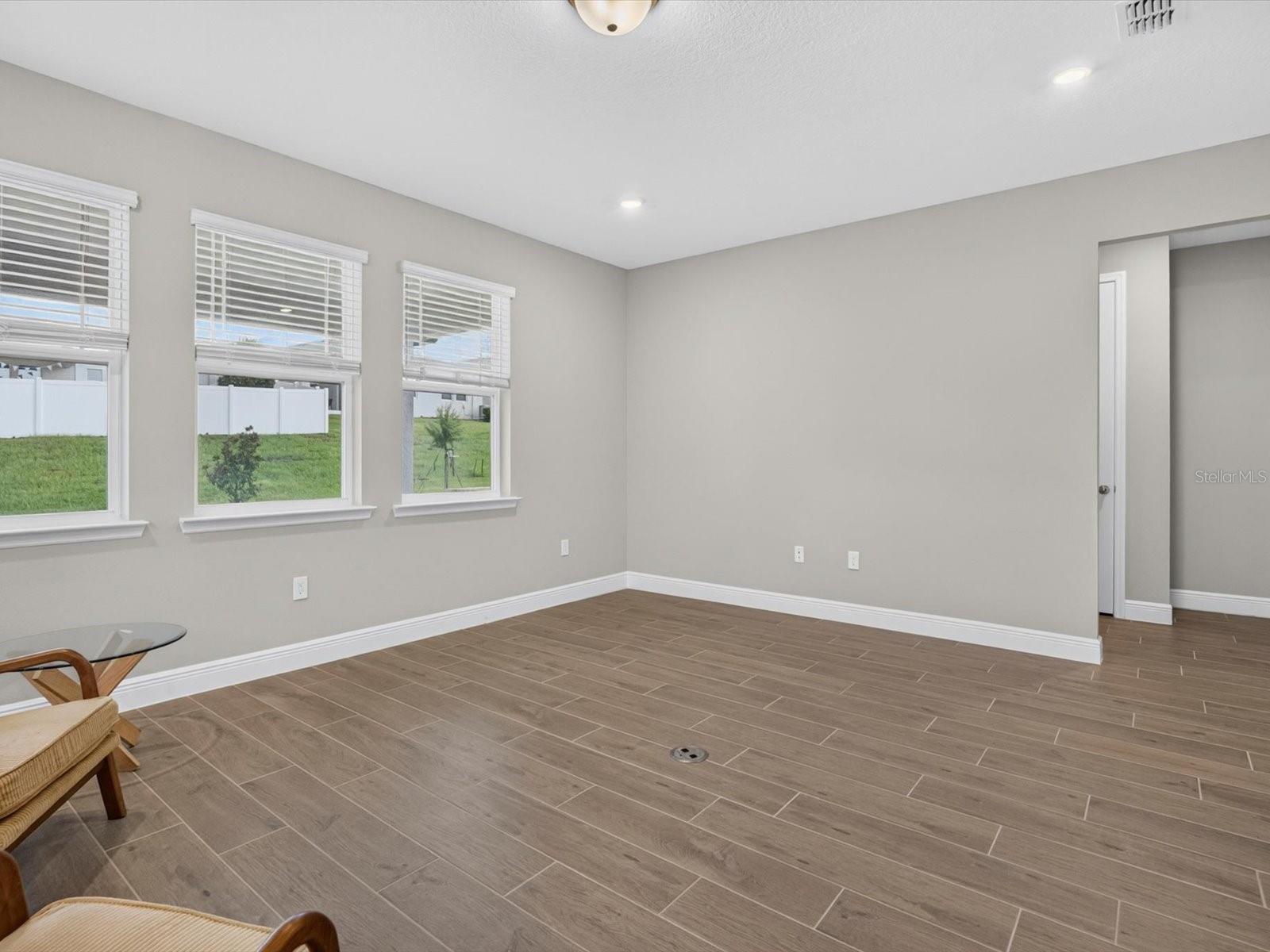 VILLAGES/MINNEOLA HILLS PH 1B - Residential