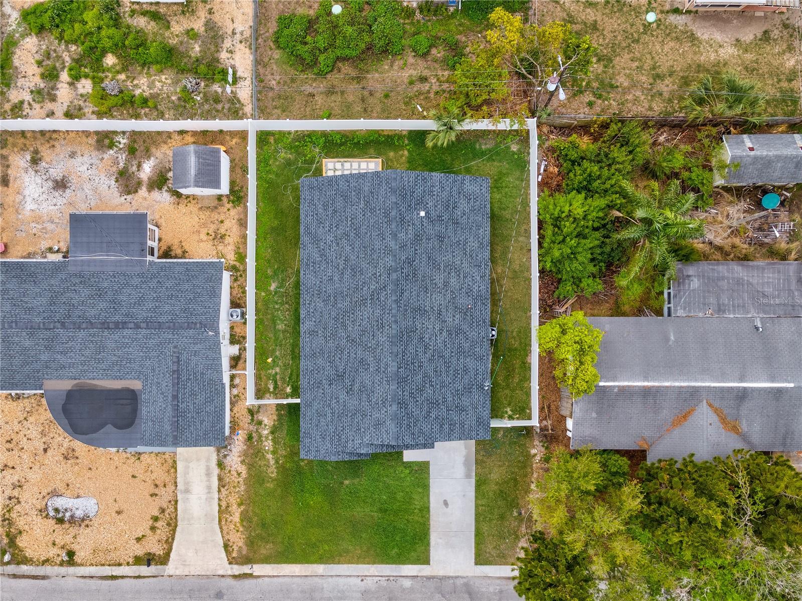 TAHITIAN HOMES - Residential