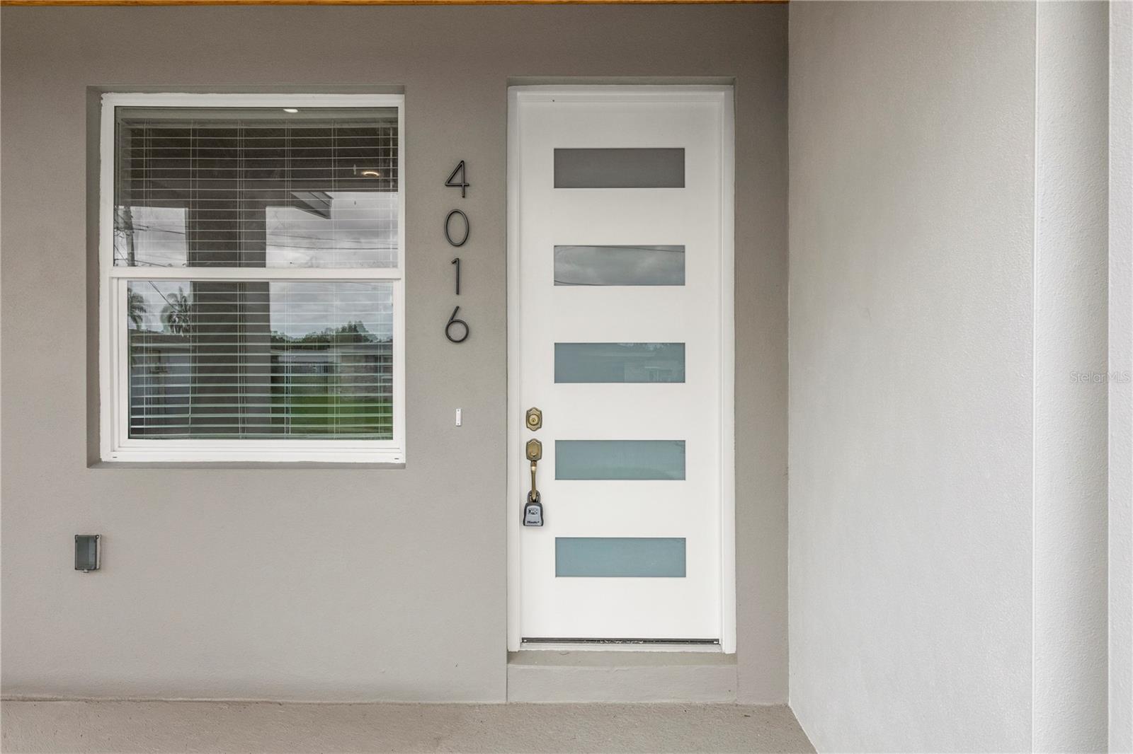 TAHITIAN HOMES - Residential
