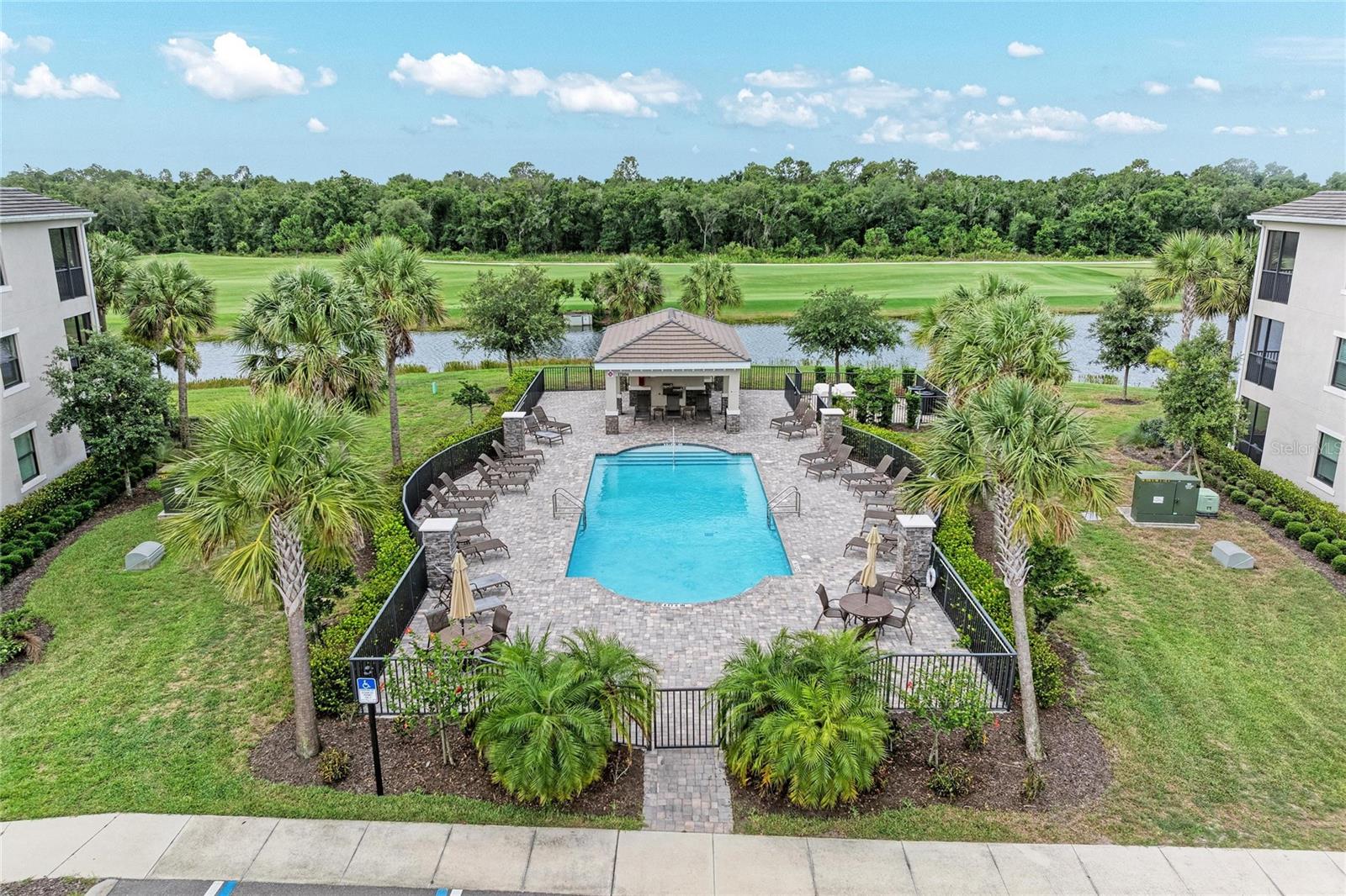LAKEWOOD NATIONAL - Residential