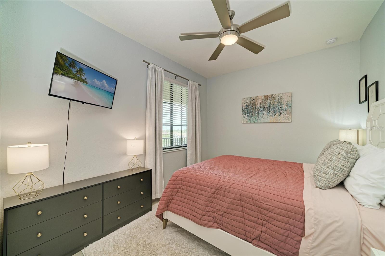LAKEWOOD NATIONAL - Residential
