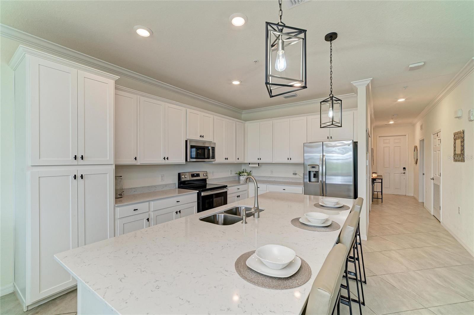 LAKEWOOD NATIONAL - Residential