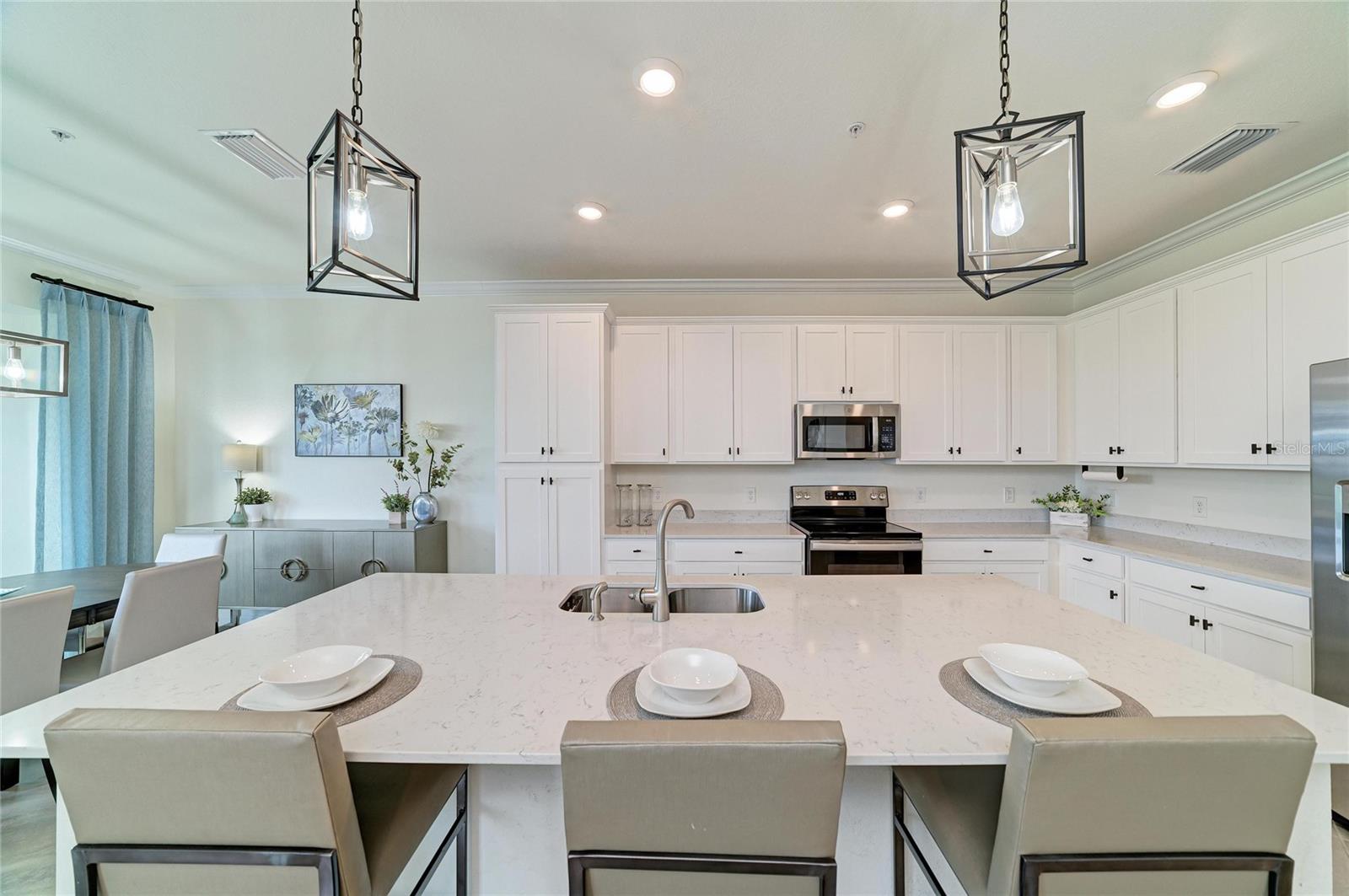 LAKEWOOD NATIONAL - Residential