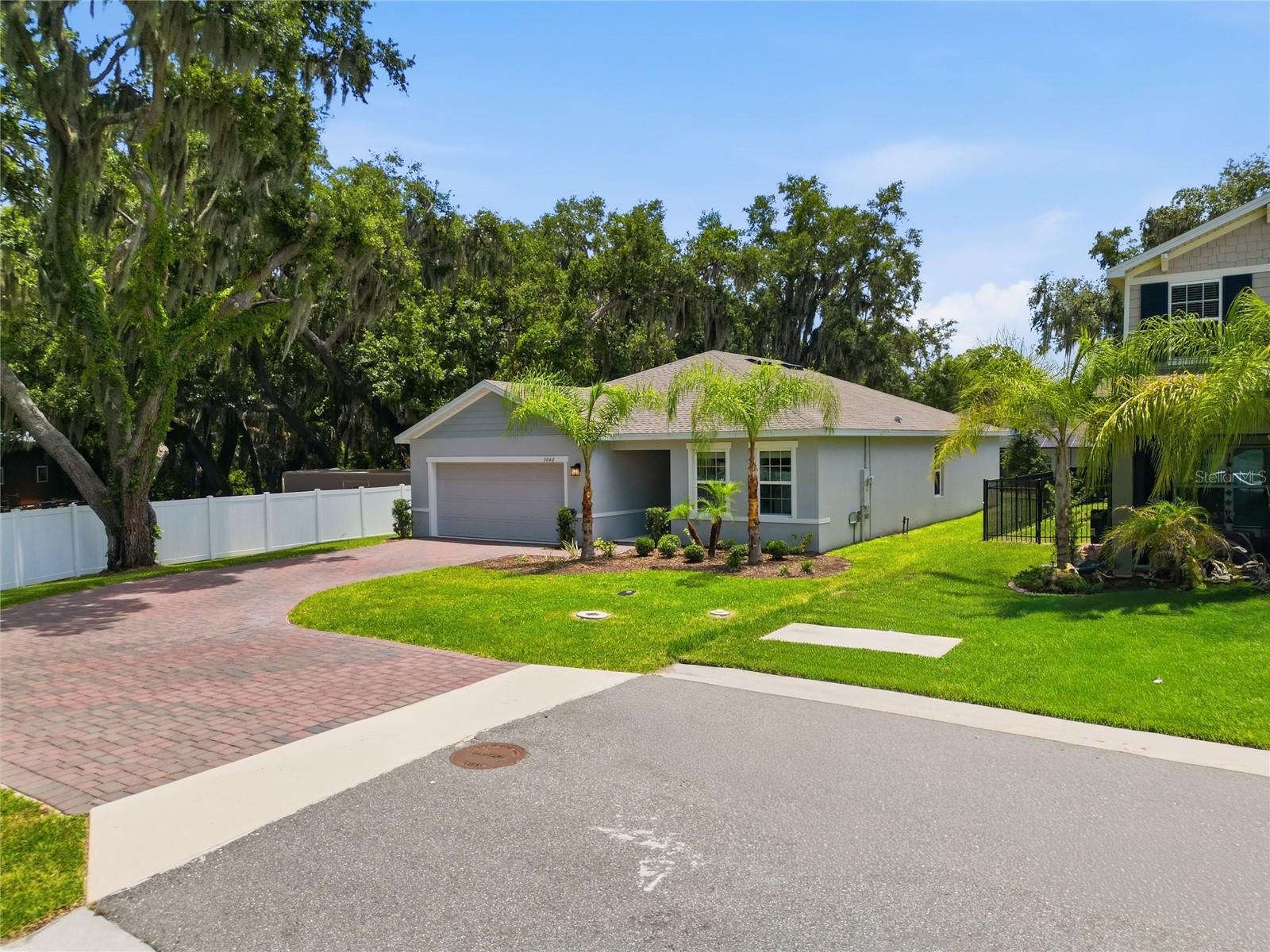 ORLEANS - Residential