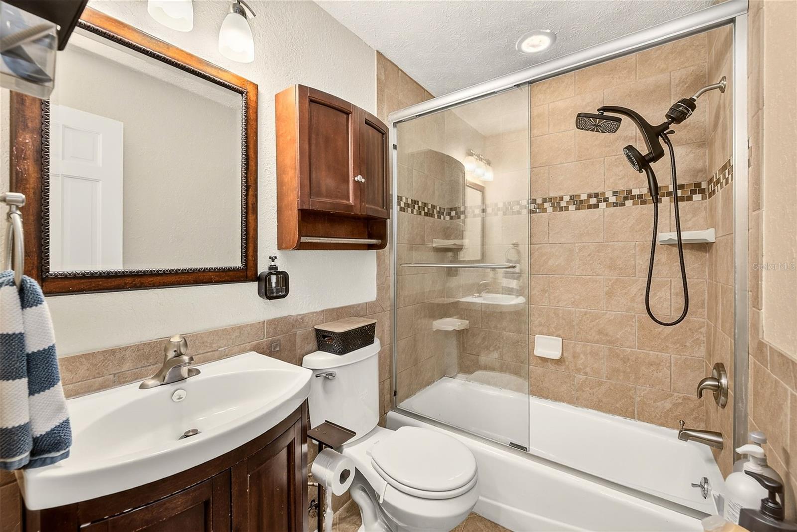 BLOOMINGDALE SEC F UNIT 1 - Residential