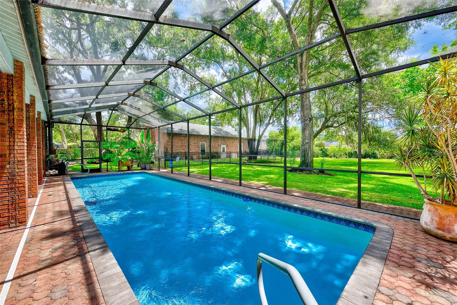 BLOOMINGDALE SEC F UNIT 1 - Residential