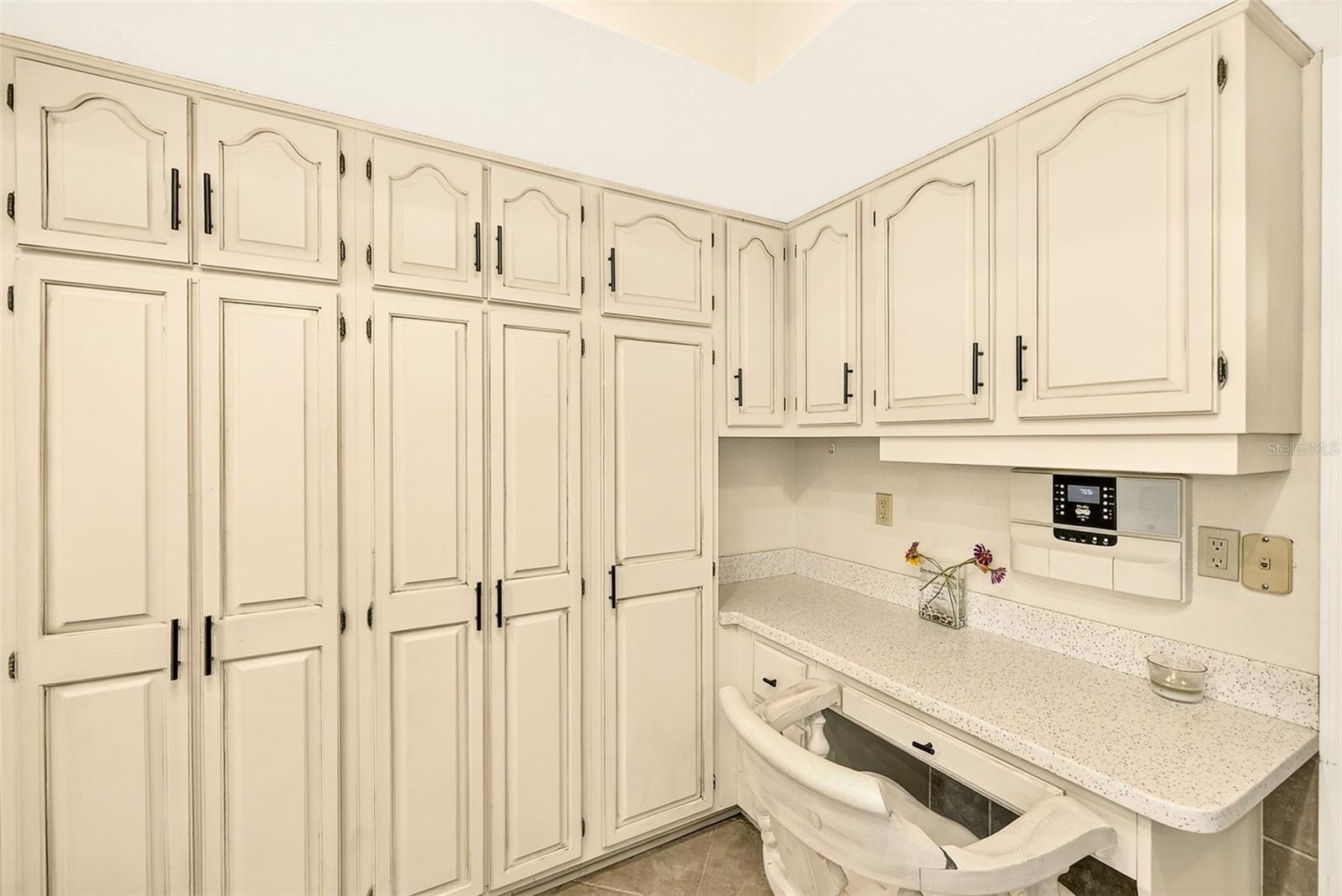 BLOOMINGDALE SEC F UNIT 1 - Residential