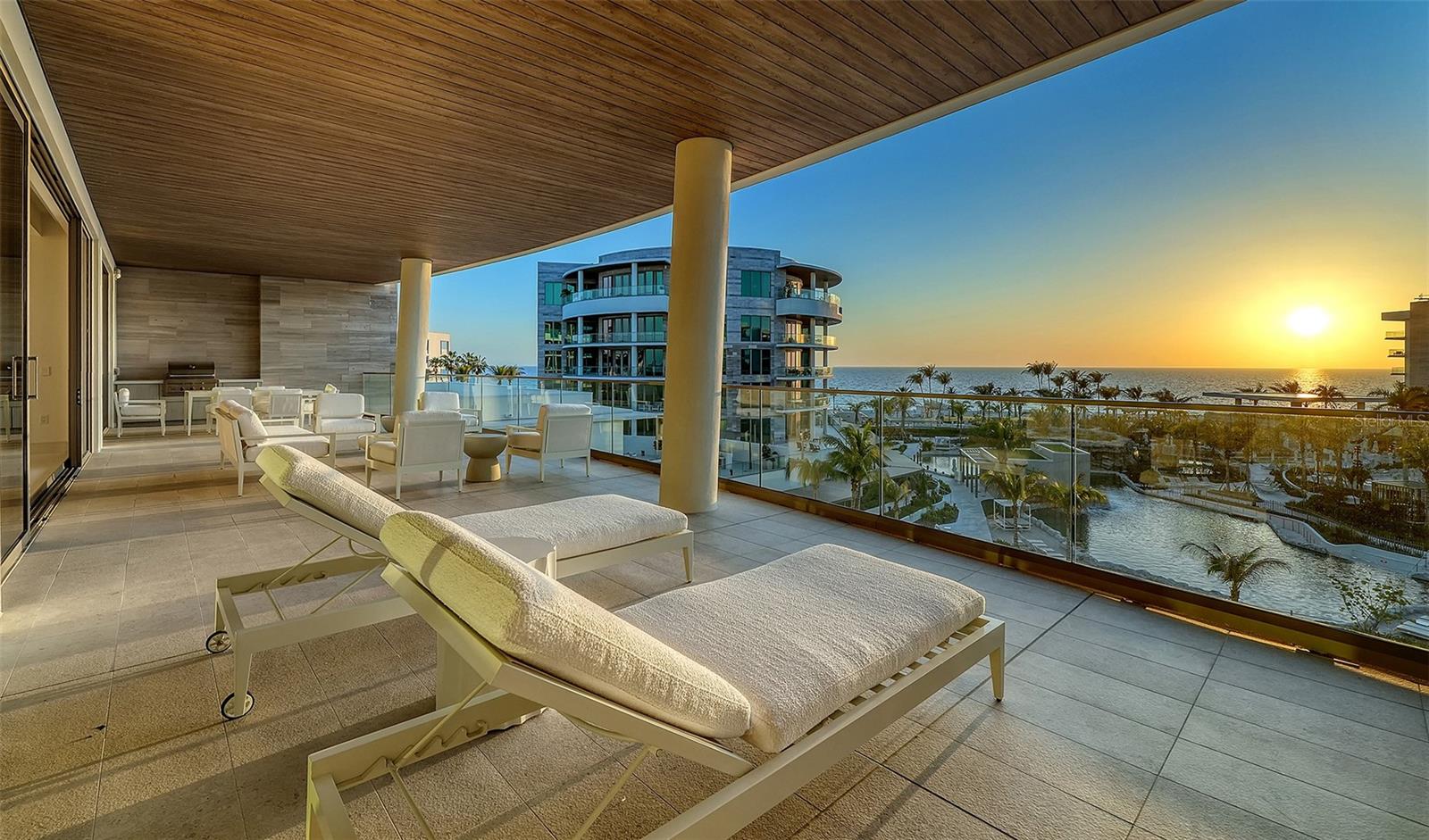 ST. REGIS LONGBOAT KEY - Residential