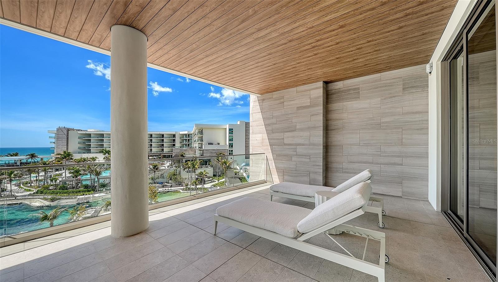 ST. REGIS LONGBOAT KEY - Residential