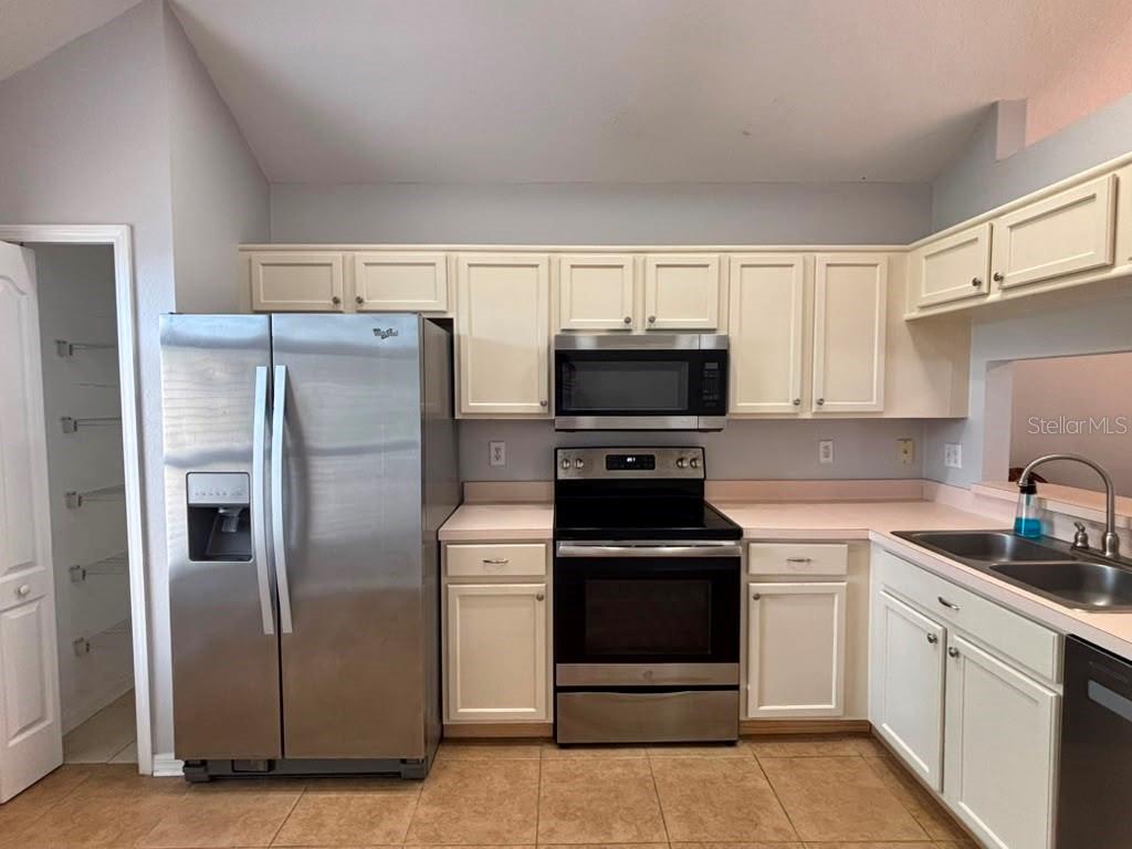 STAGECOACH VILLAGE 02 PH 01 - Residential Lease