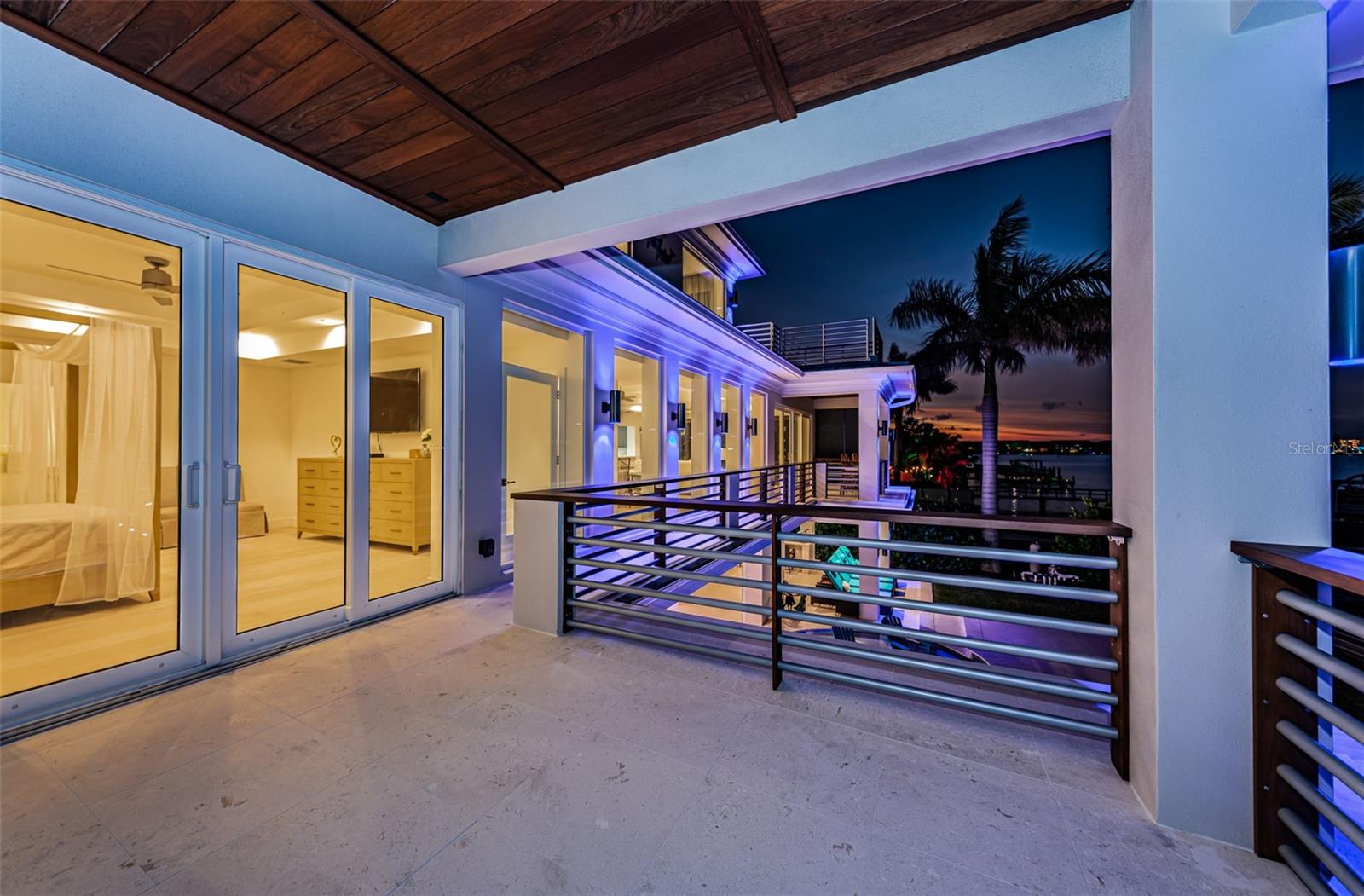 BOCA CIEGA ISLE - Residential