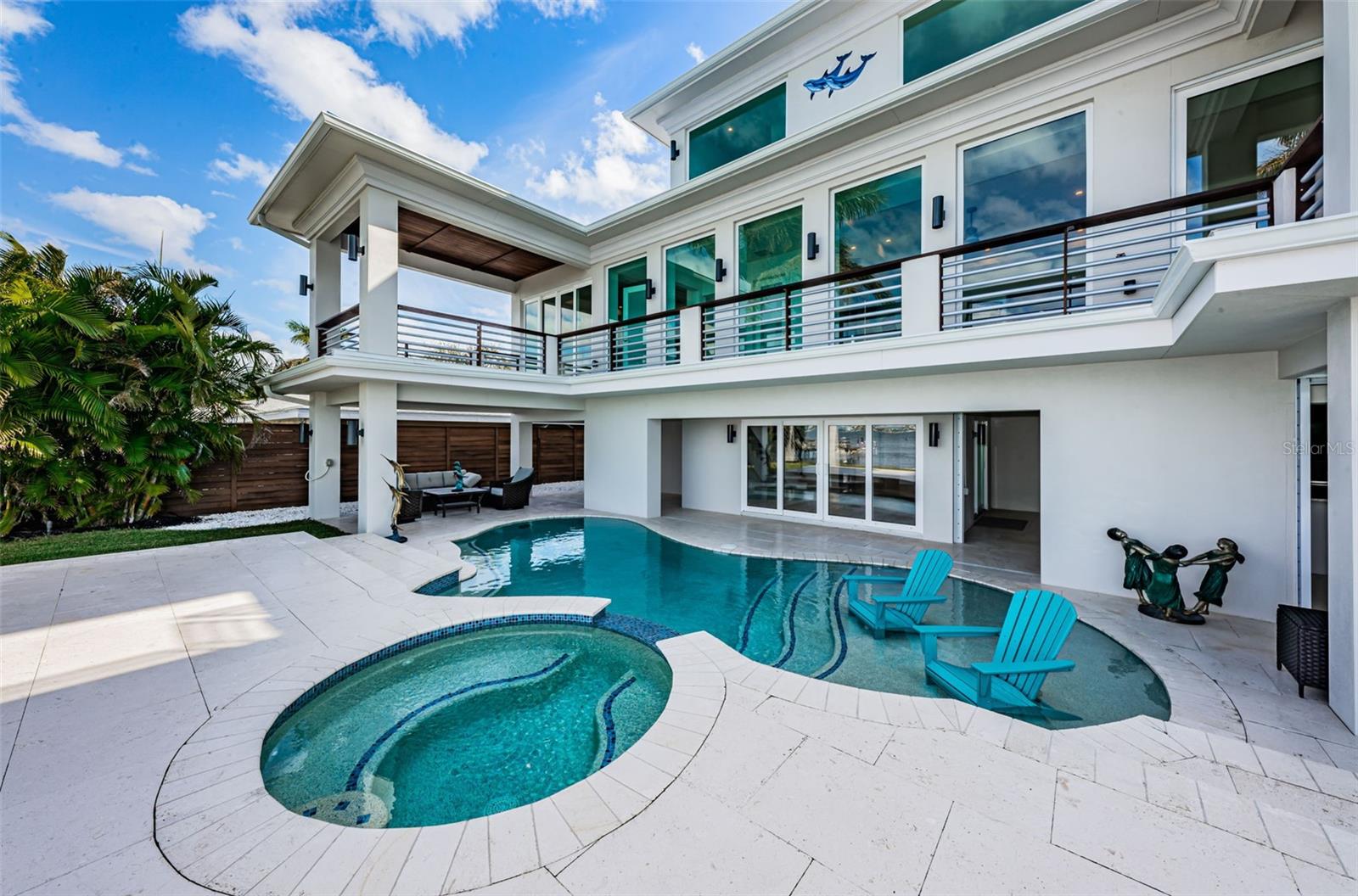 BOCA CIEGA ISLE - Residential
