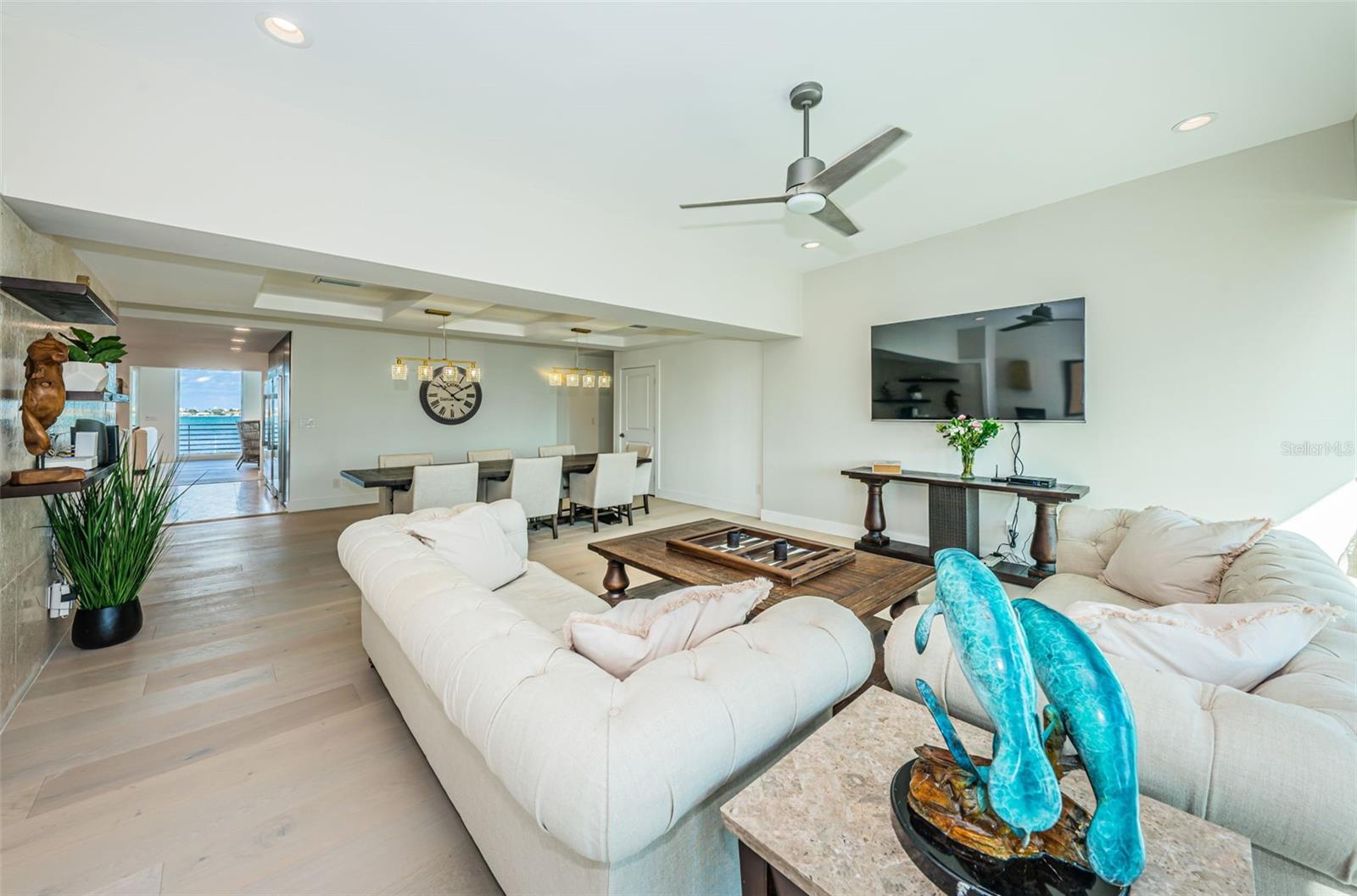 BOCA CIEGA ISLE - Residential