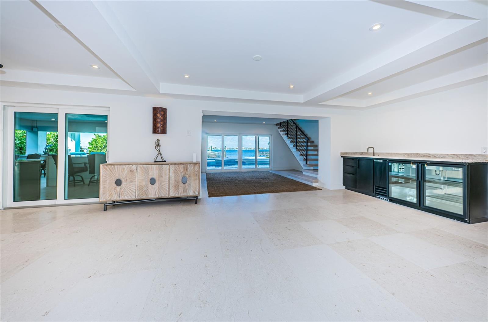 BOCA CIEGA ISLE - Residential