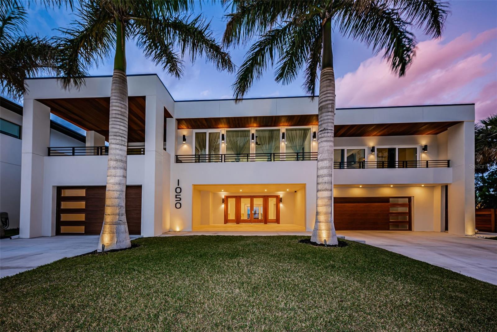BOCA CIEGA ISLE - Residential
