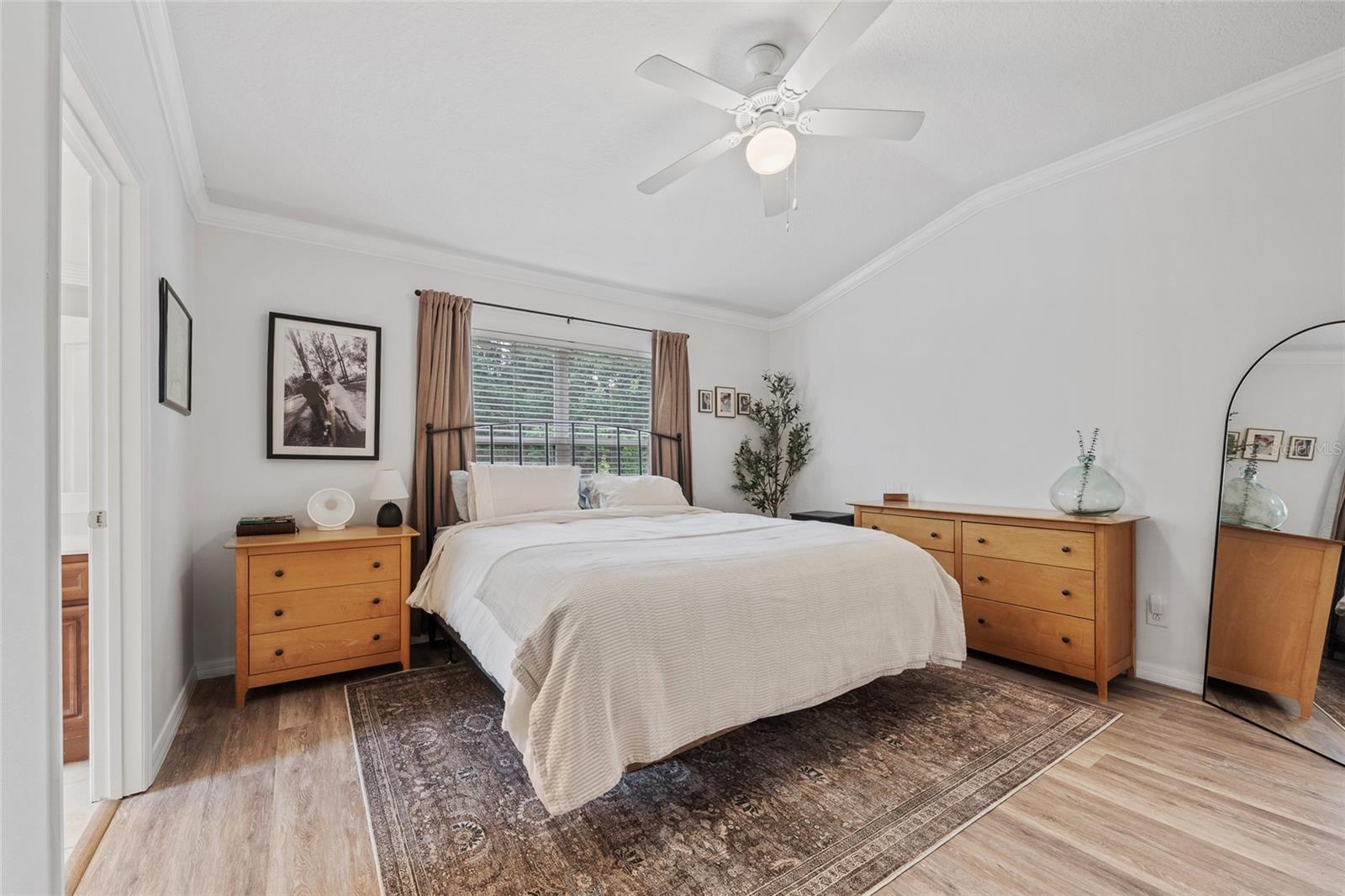 TUCKER OAKS CONDO PH 4 - Residential