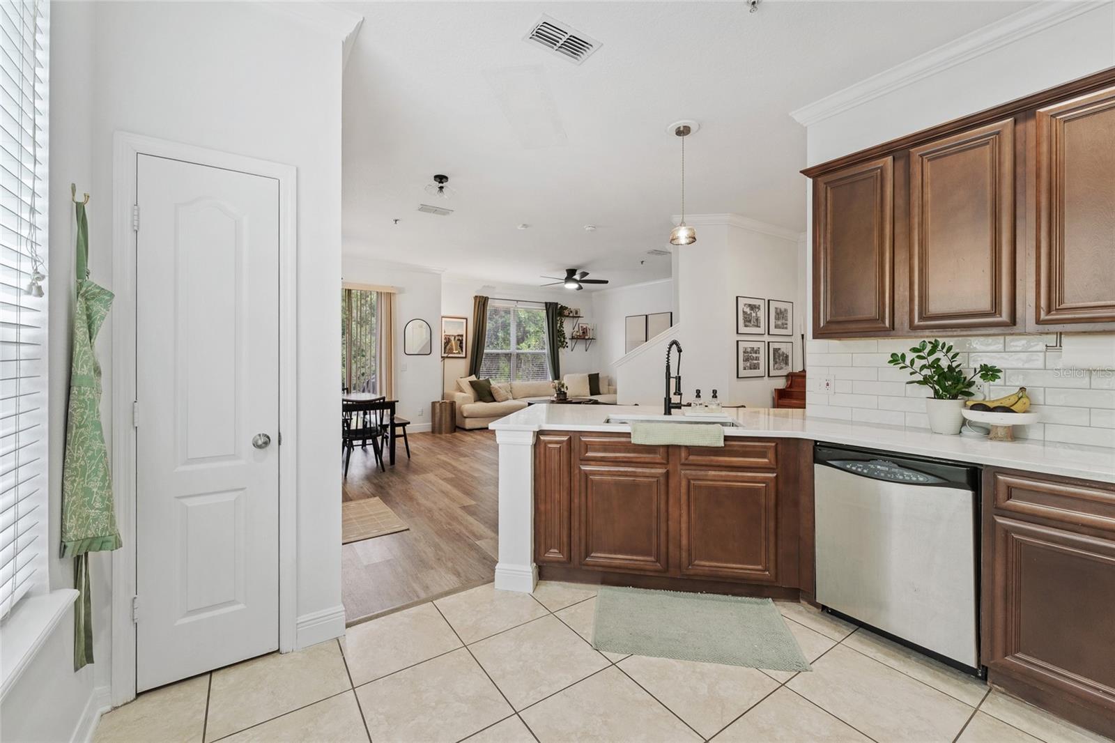 TUCKER OAKS CONDO PH 4 - Residential