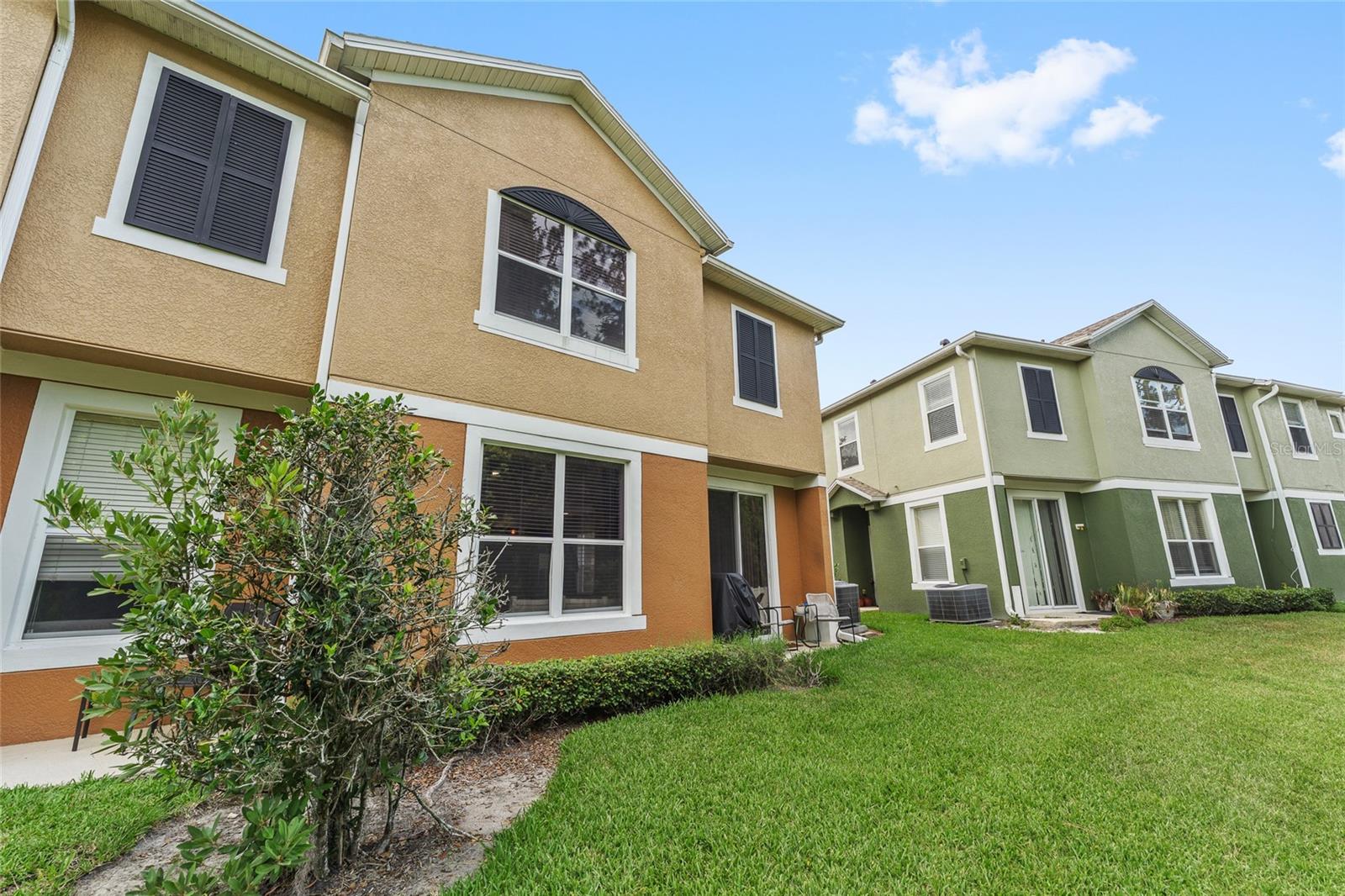 TUCKER OAKS CONDO PH 4 - Residential