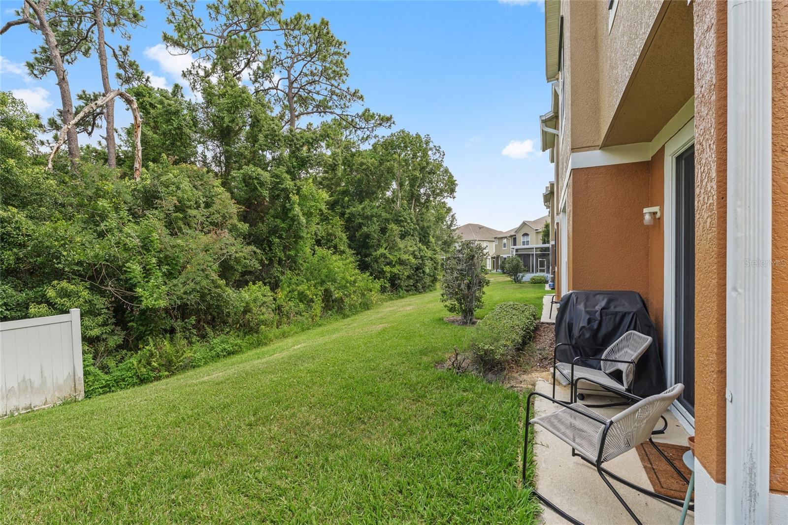 TUCKER OAKS CONDO PH 4 - Residential