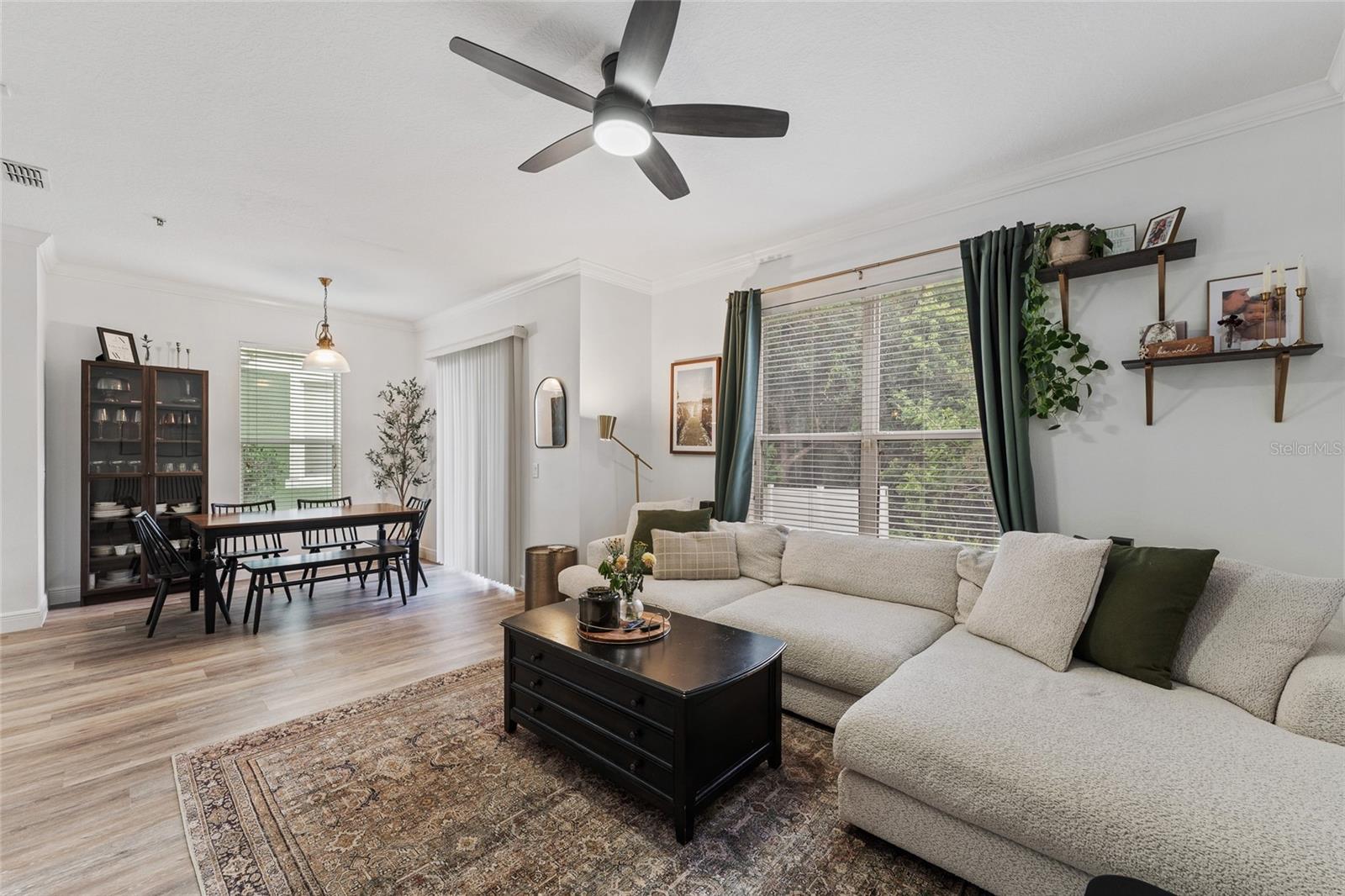 TUCKER OAKS CONDO PH 4 - Residential