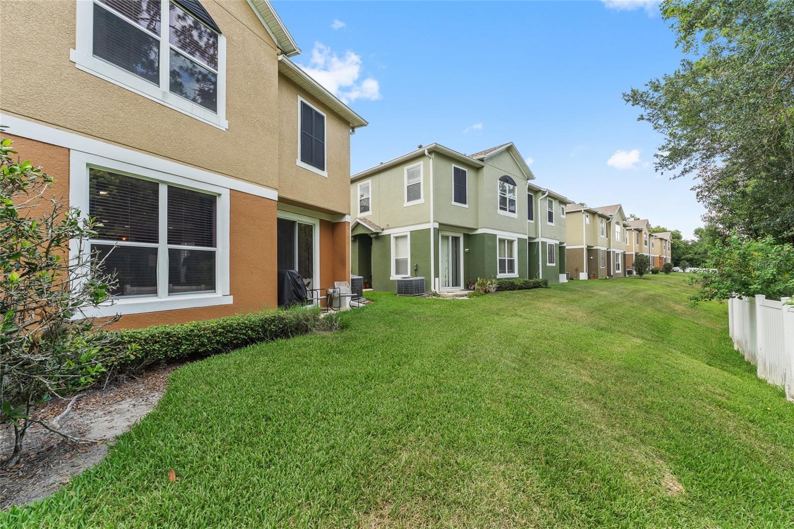 TUCKER OAKS CONDO PH 4 - Residential